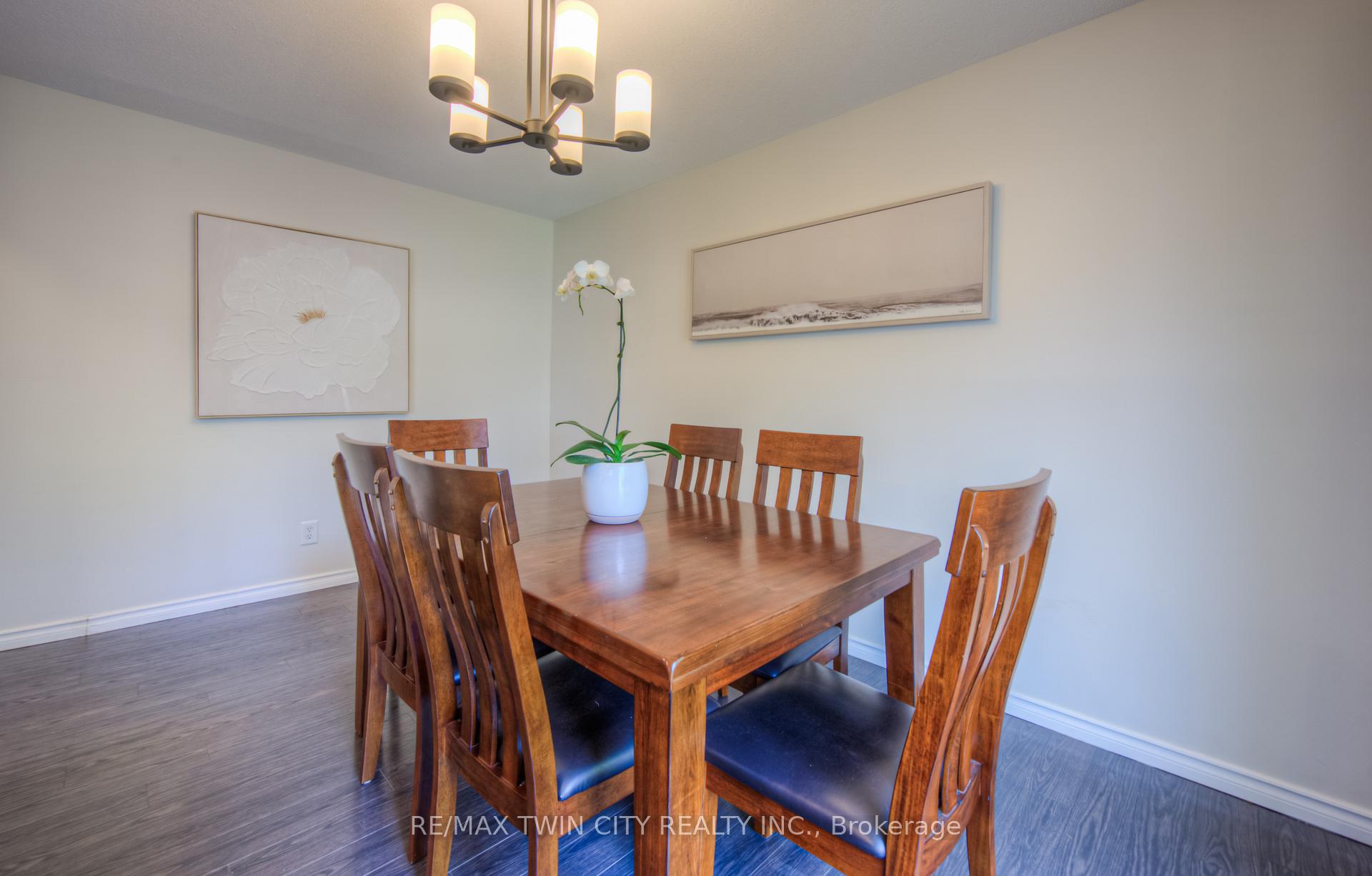 Photo 18 of 76 Charles Best Place, Kitchener — HOMEH