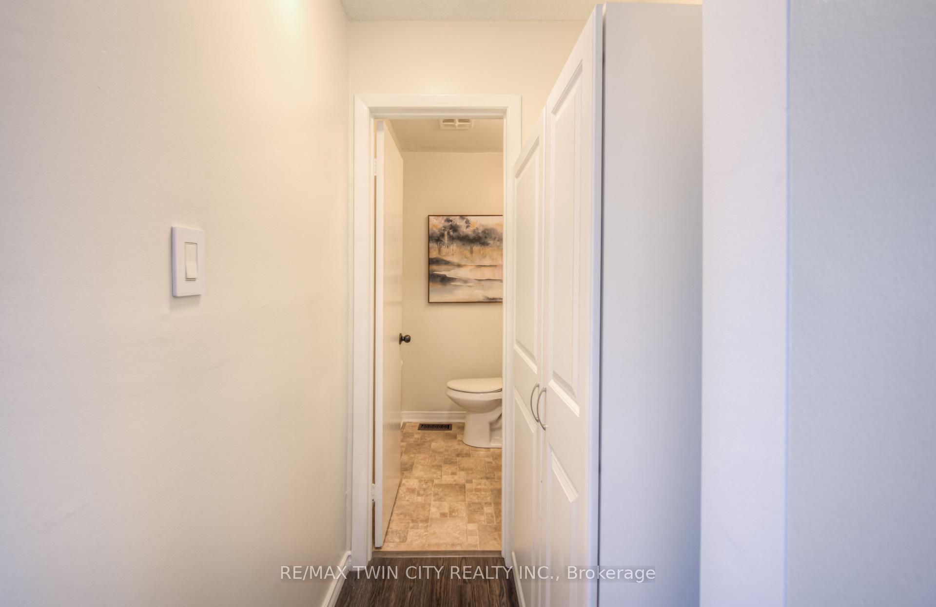 Photo 19 of 76 Charles Best Place, Kitchener — HOMEH