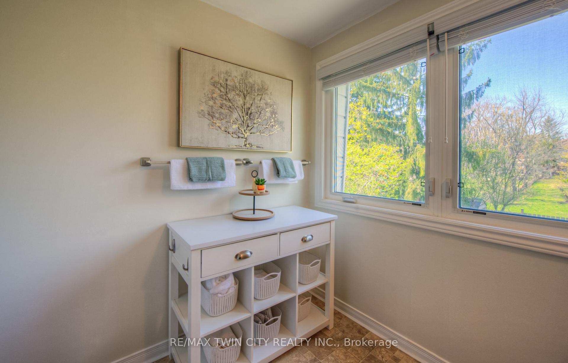 Photo 34 of 76 Charles Best Place, Kitchener — HOMEH