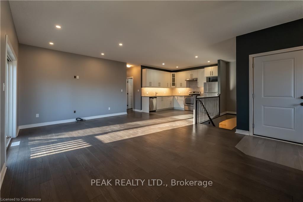Photo 7 of 26 Ann Street S, Minto — HOMEH