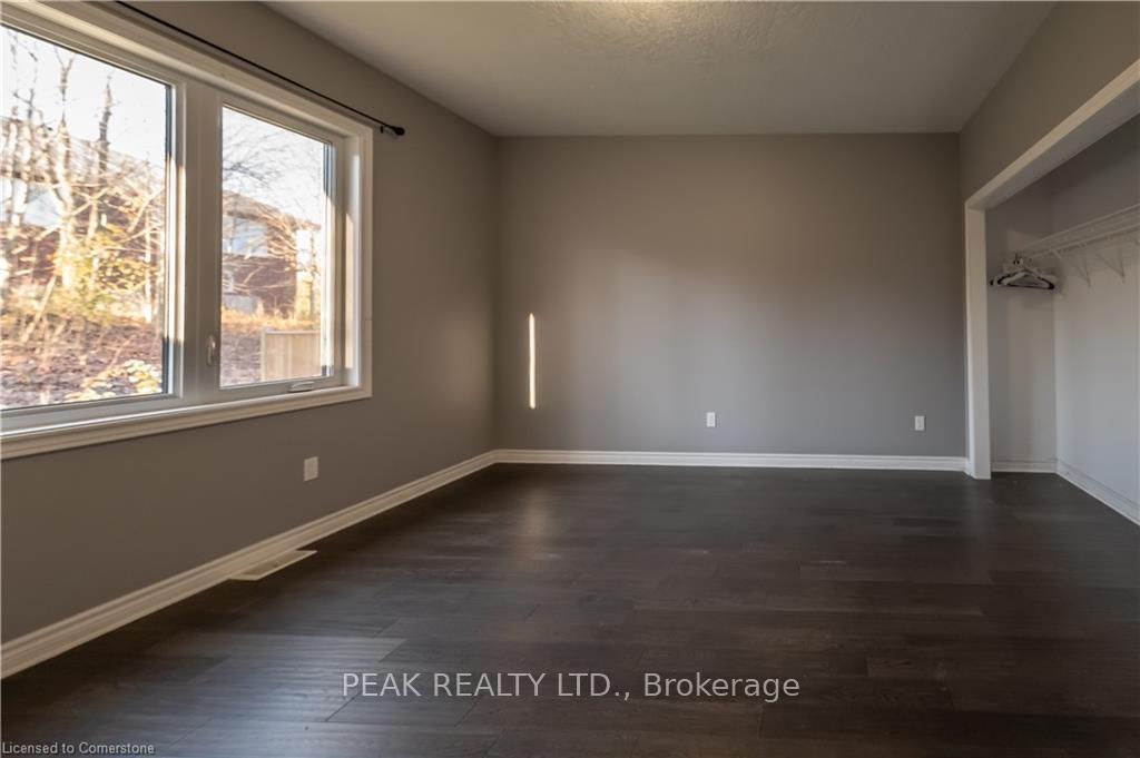Photo 10 of 26 Ann Street S, Minto — HOMEH