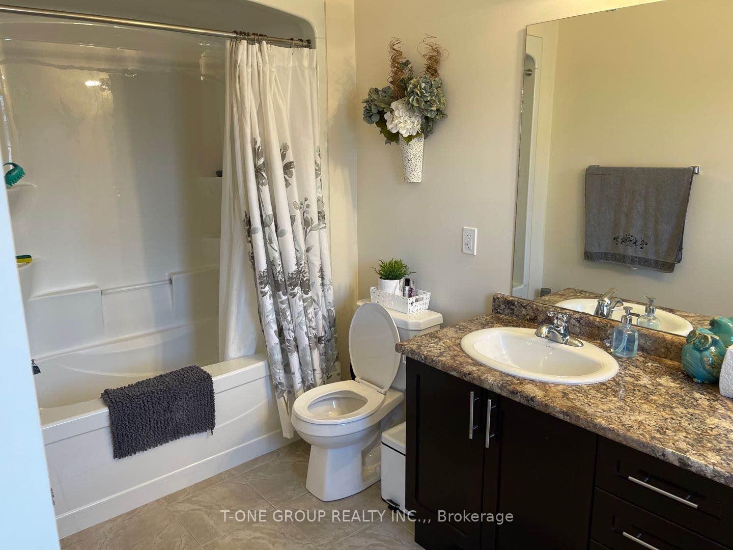 Photo 18 of 26 Bethune Avenue, Hamilton, Rural Glanbrook — HOMEH