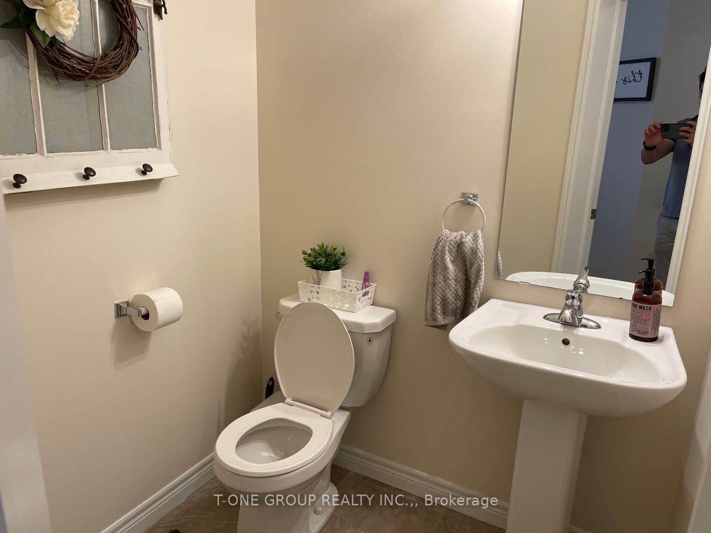 Photo 22 of 26 Bethune Avenue, Hamilton, Rural Glanbrook — HOMEH