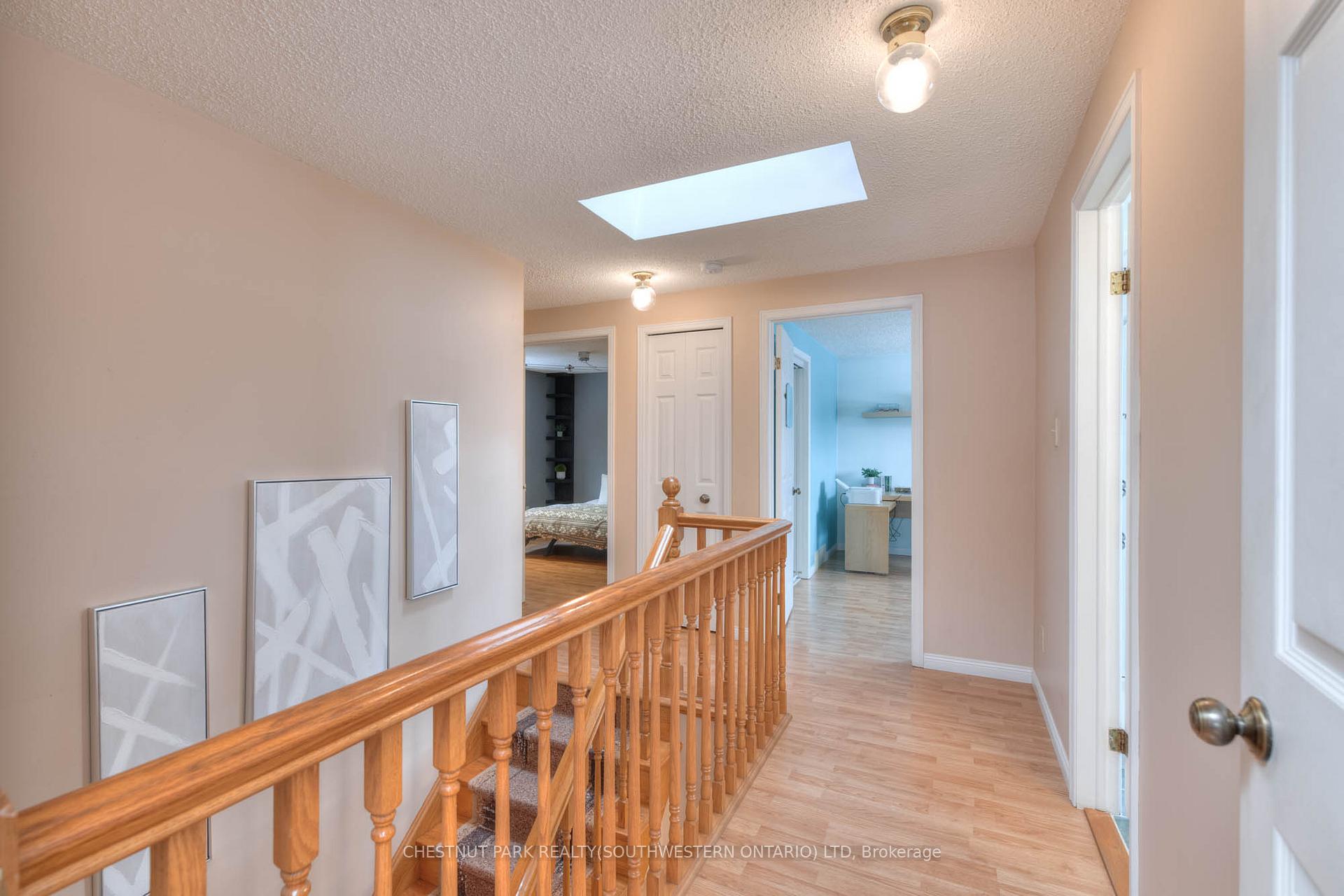 Photo 21 of 105 Sabrina Crescent, Kitchener — HOMEH