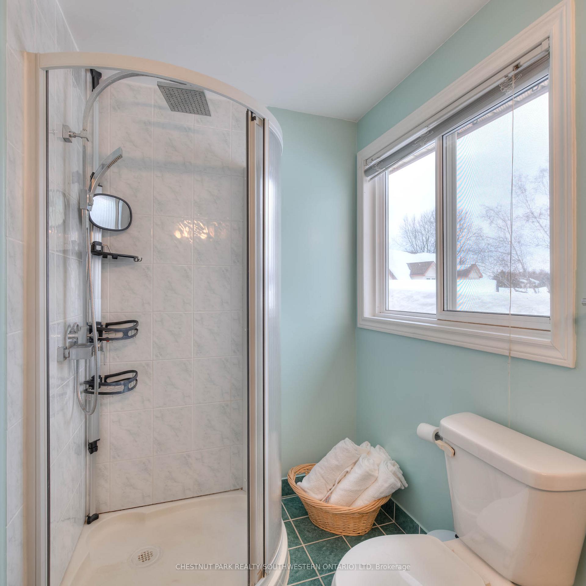 Photo 26 of 105 Sabrina Crescent, Kitchener — HOMEH