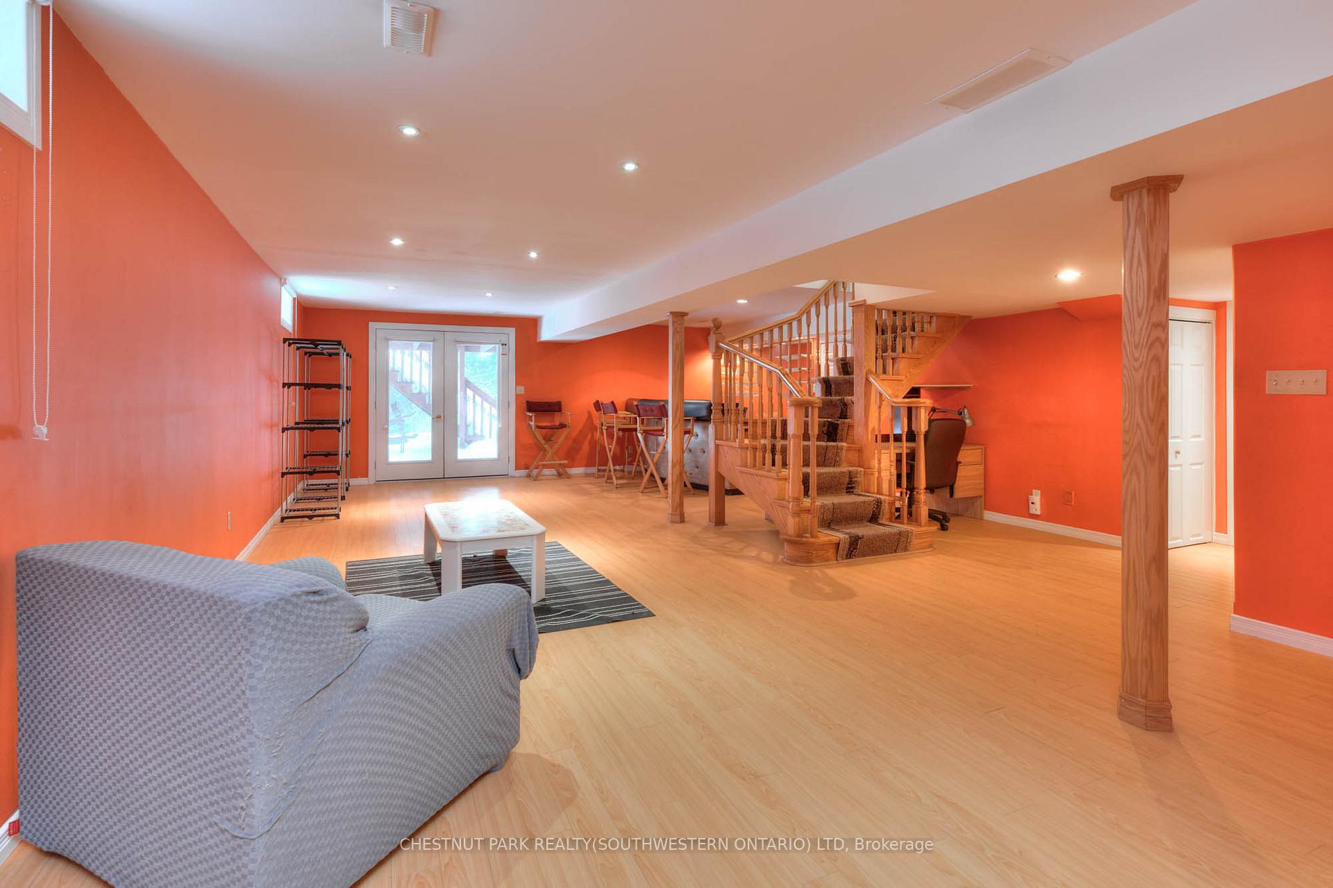 Photo 34 of 105 Sabrina Crescent, Kitchener — HOMEH