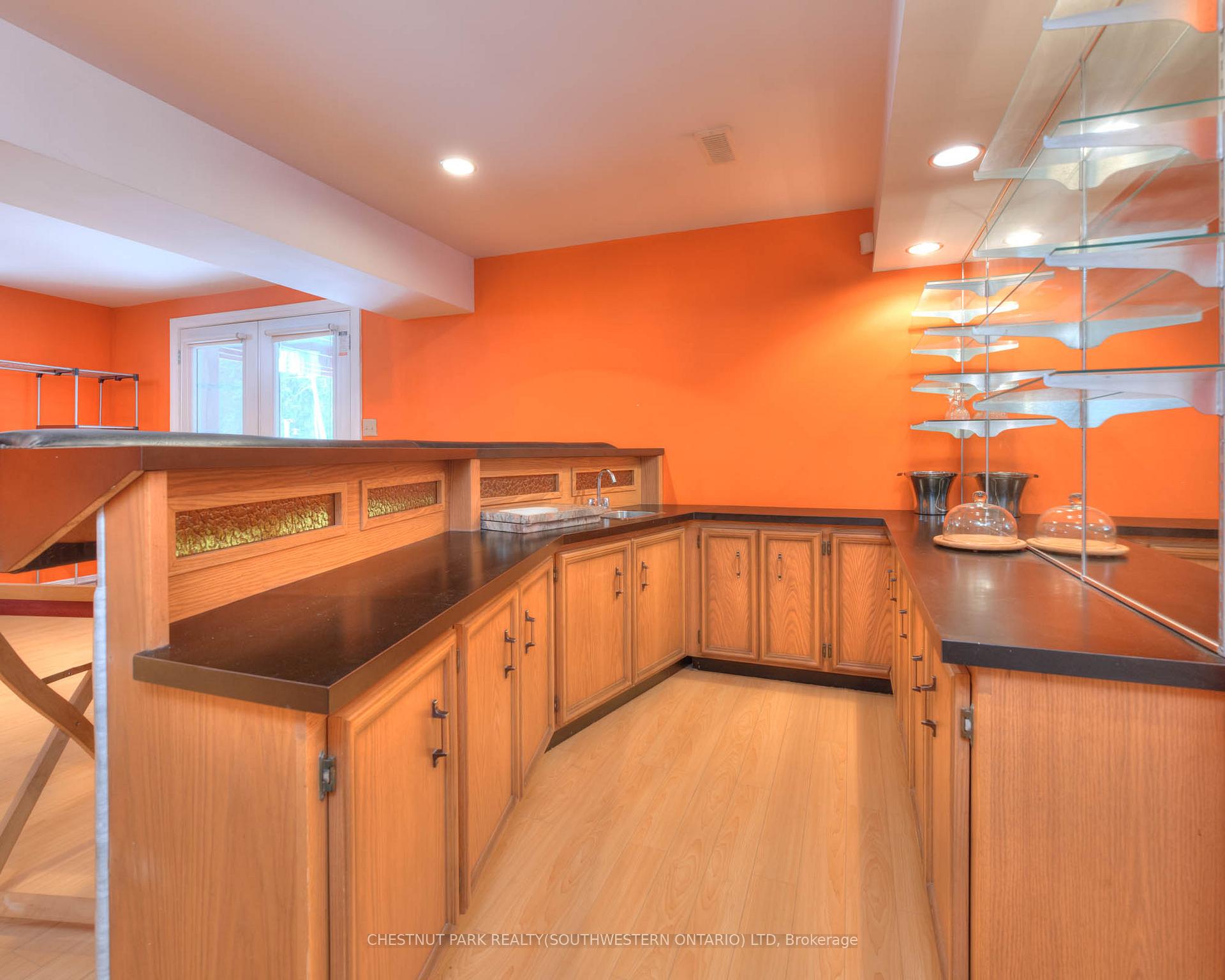 Photo 37 of 105 Sabrina Crescent, Kitchener — HOMEH