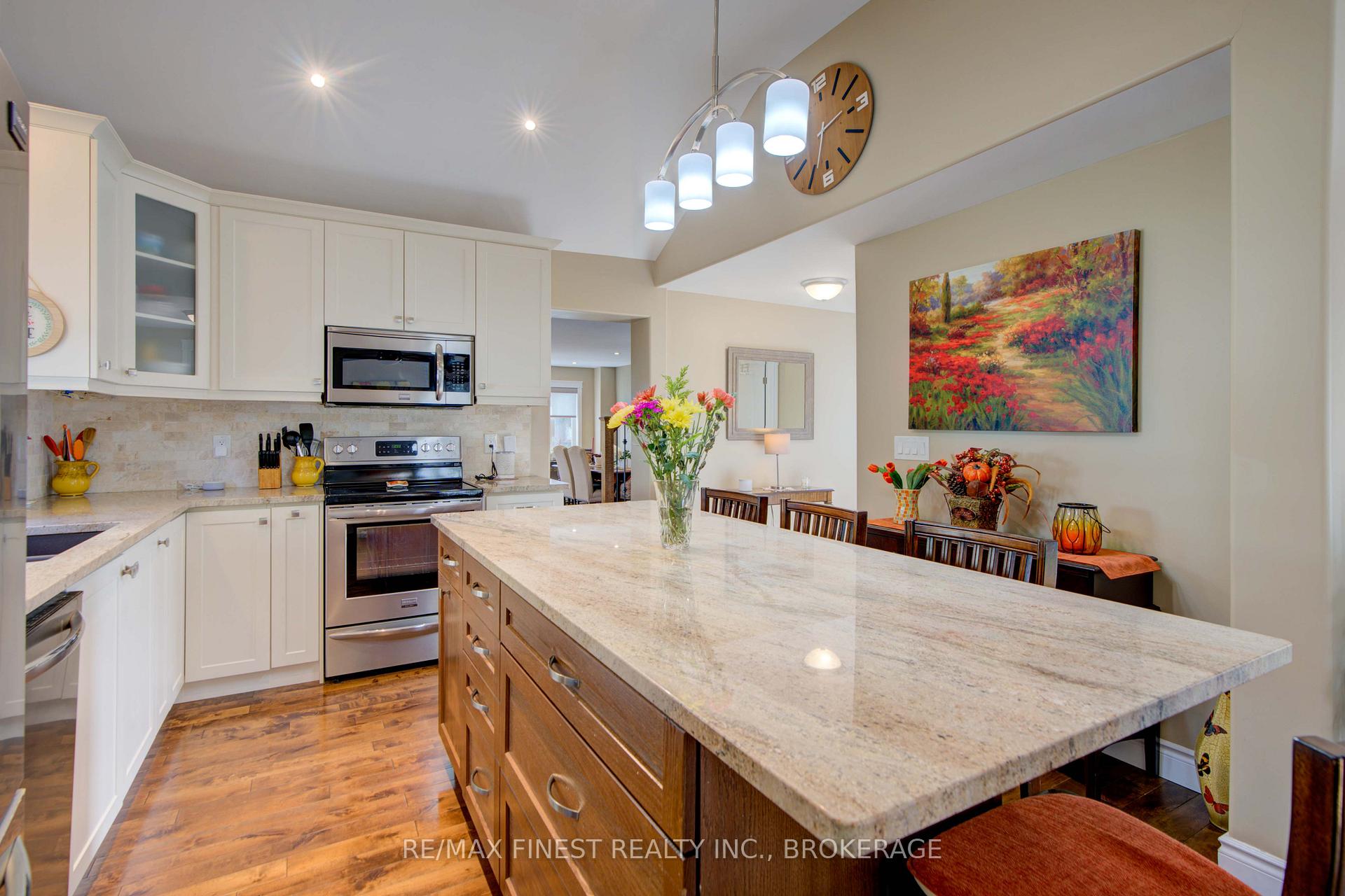 Photo 15 of 609 Union Street, Kingston, Central City West — HOMEH