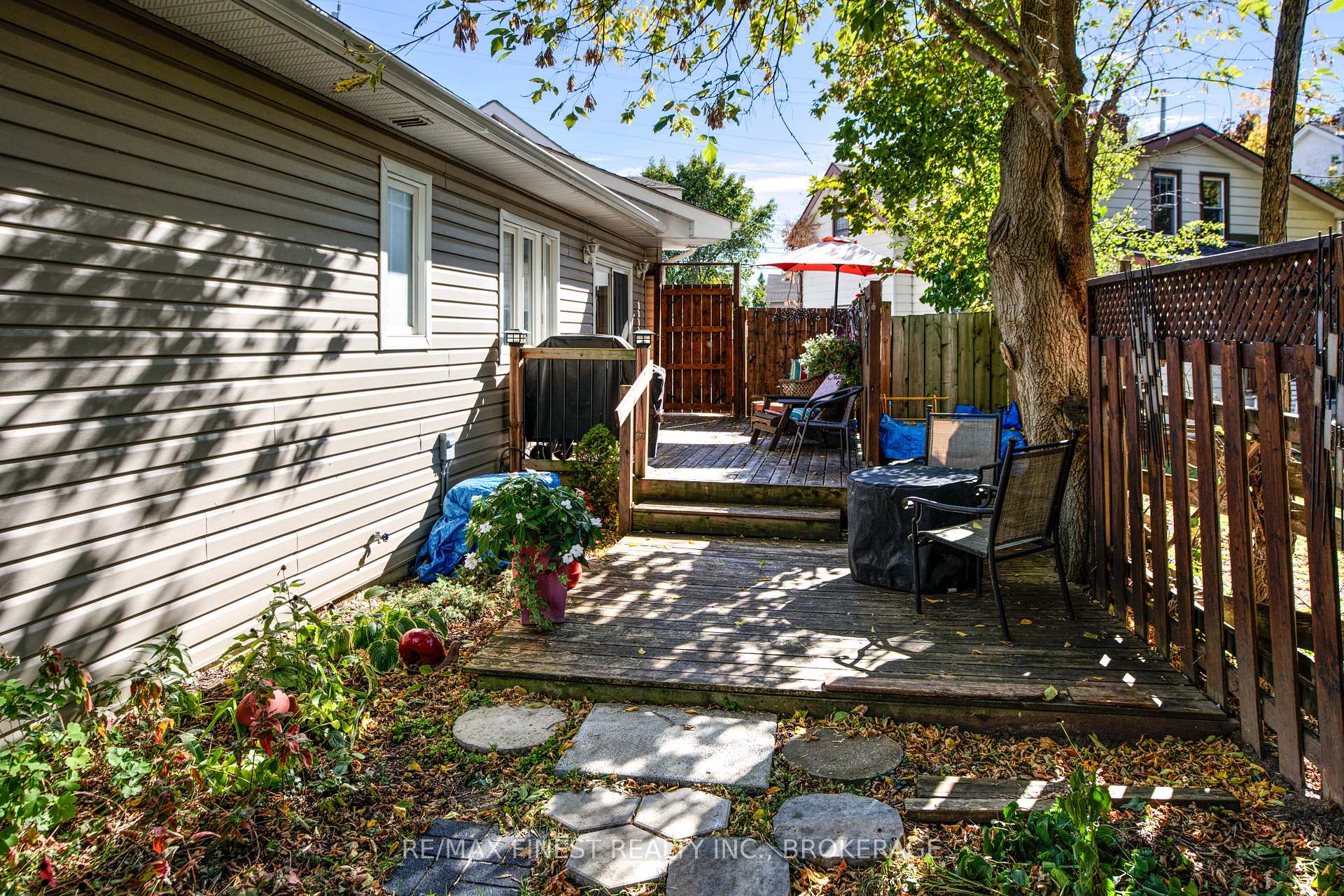 Photo 35 of 609 Union Street, Kingston, Central City West — HOMEH