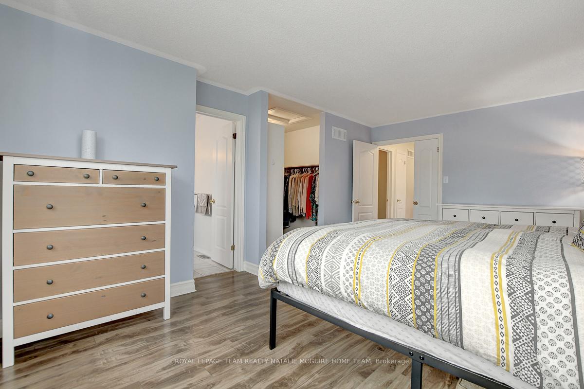 Photo 23 of 9 Meadowbreeze Drive, Ottawa, Kanata - Emerald Meadows/Trailwest — HOMEH