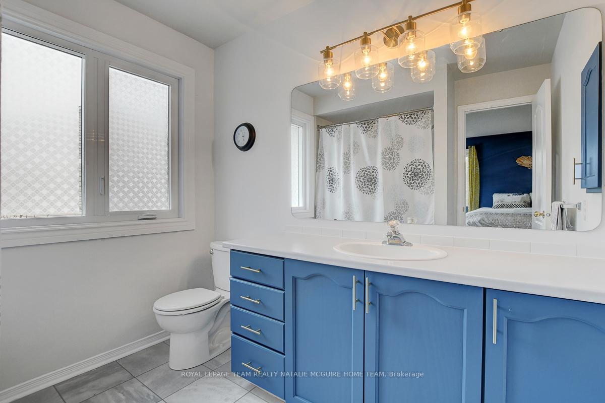 Photo 24 of 9 Meadowbreeze Drive, Ottawa, Kanata - Emerald Meadows/Trailwest — HOMEH