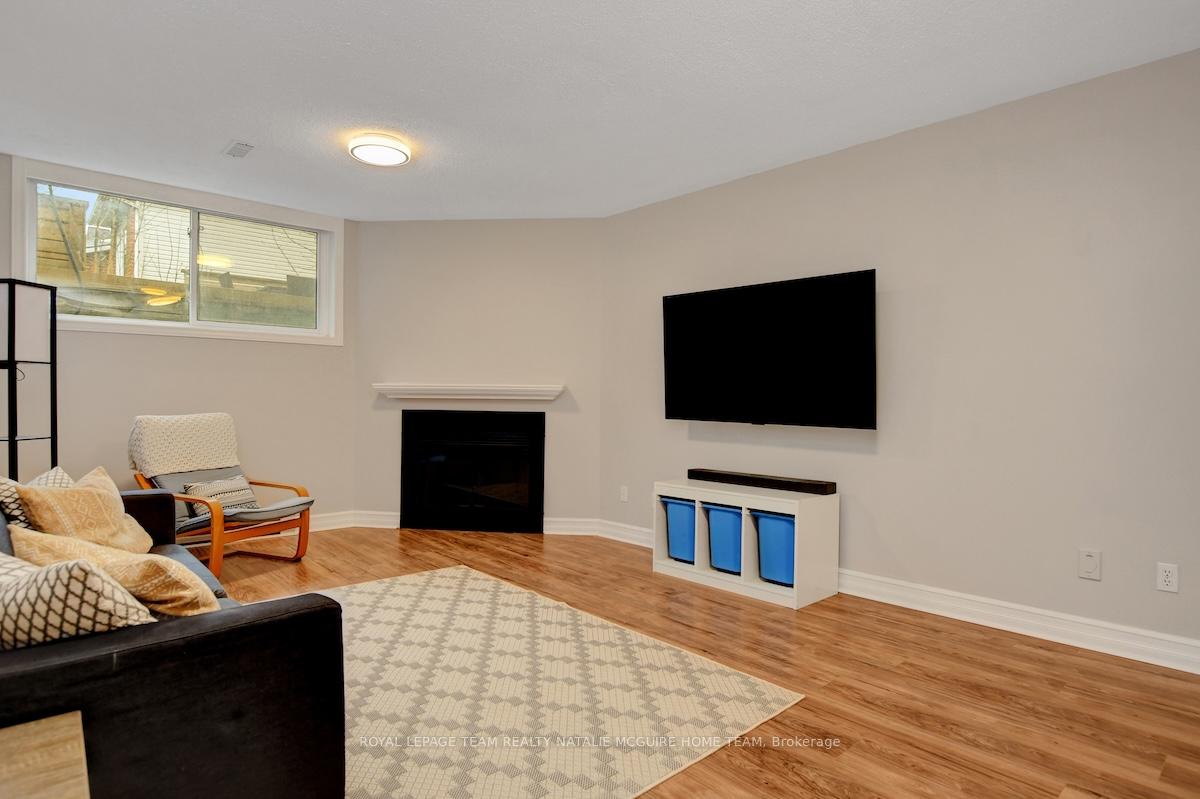 Photo 30 of 9 Meadowbreeze Drive, Ottawa, Kanata - Emerald Meadows/Trailwest — HOMEH