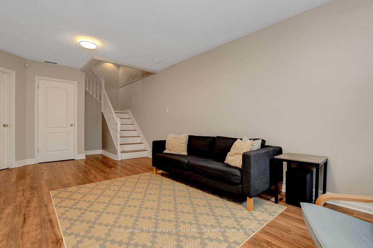 Photo 32 of 9 Meadowbreeze Drive, Ottawa, Kanata - Emerald Meadows/Trailwest — HOMEH