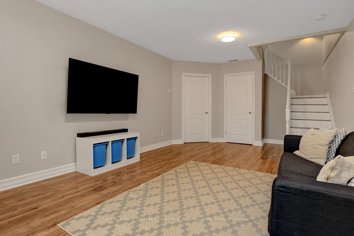 Photo 33 of 9 Meadowbreeze Drive, Ottawa, Kanata - Emerald Meadows/Trailwest — HOMEH