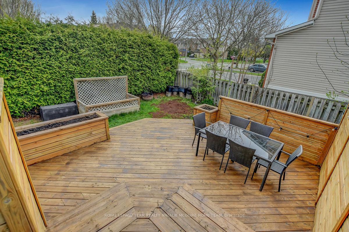 Photo 36 of 9 Meadowbreeze Drive, Ottawa, Kanata - Emerald Meadows/Trailwest — HOMEH