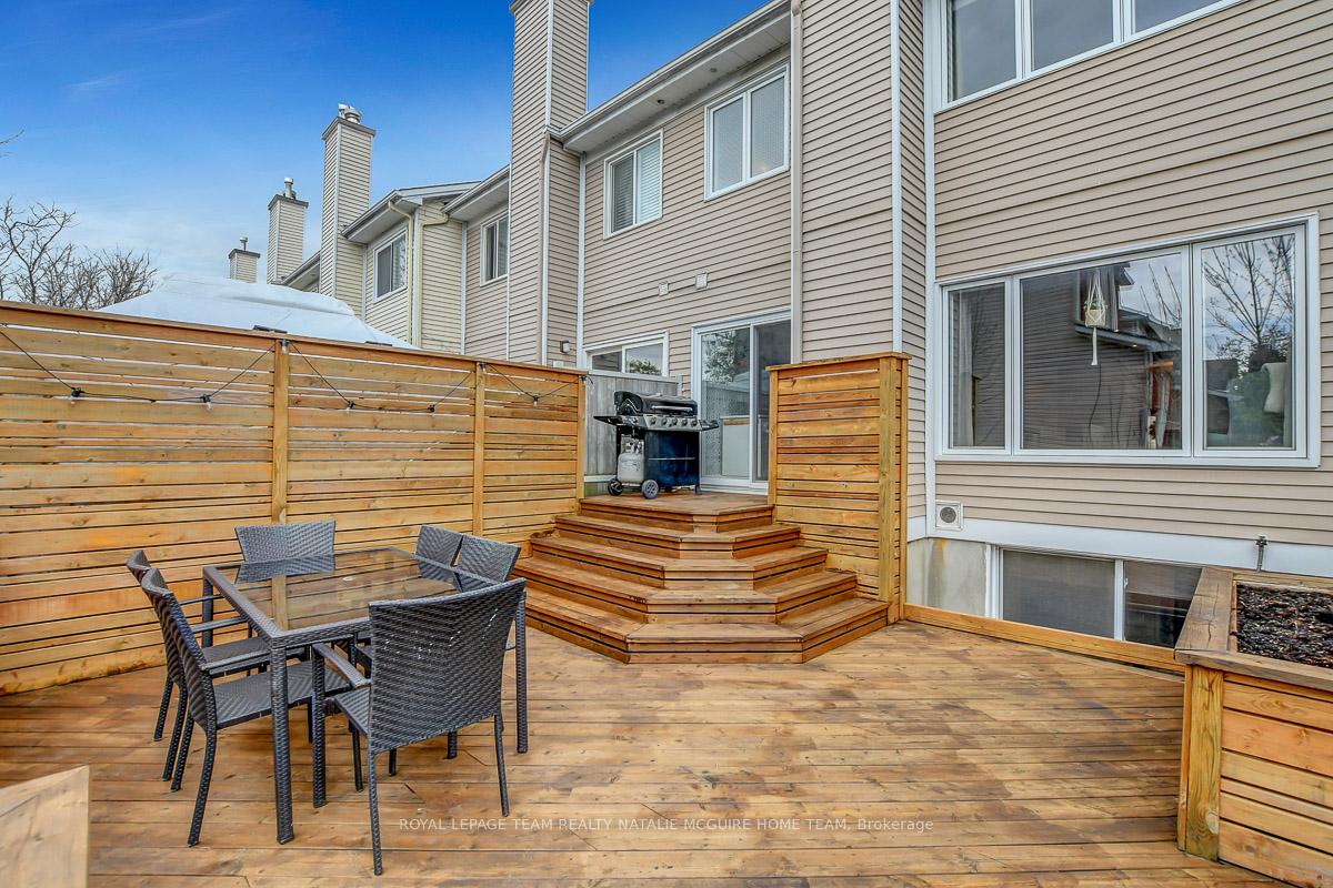 Photo 37 of 9 Meadowbreeze Drive, Ottawa, Kanata - Emerald Meadows/Trailwest — HOMEH