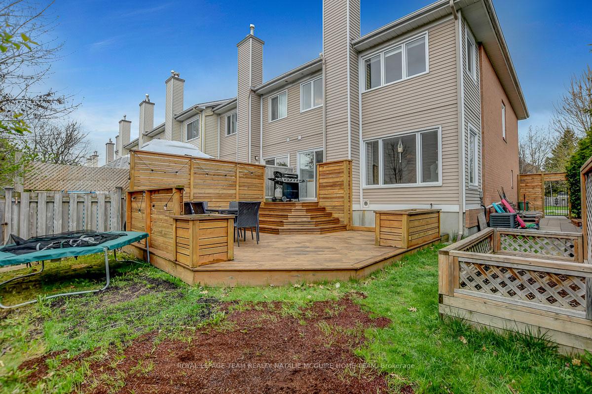 Photo 39 of 9 Meadowbreeze Drive, Ottawa, Kanata - Emerald Meadows/Trailwest — HOMEH