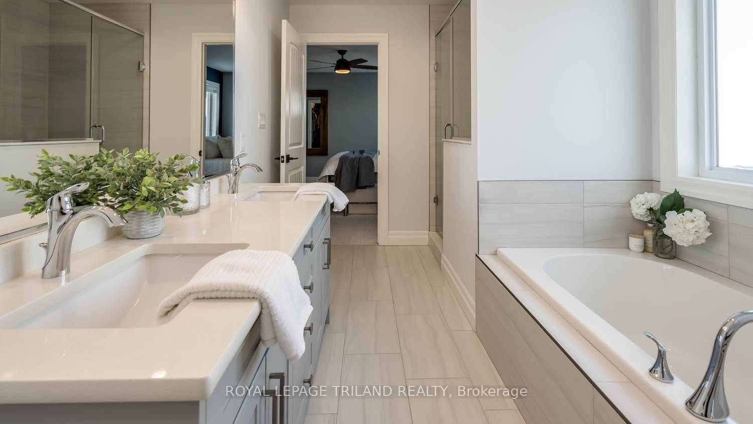 Photo 7 of Unit 75, 41 Earlscourt Terrace, Middlesex Centre, Kilworth — HOMEH