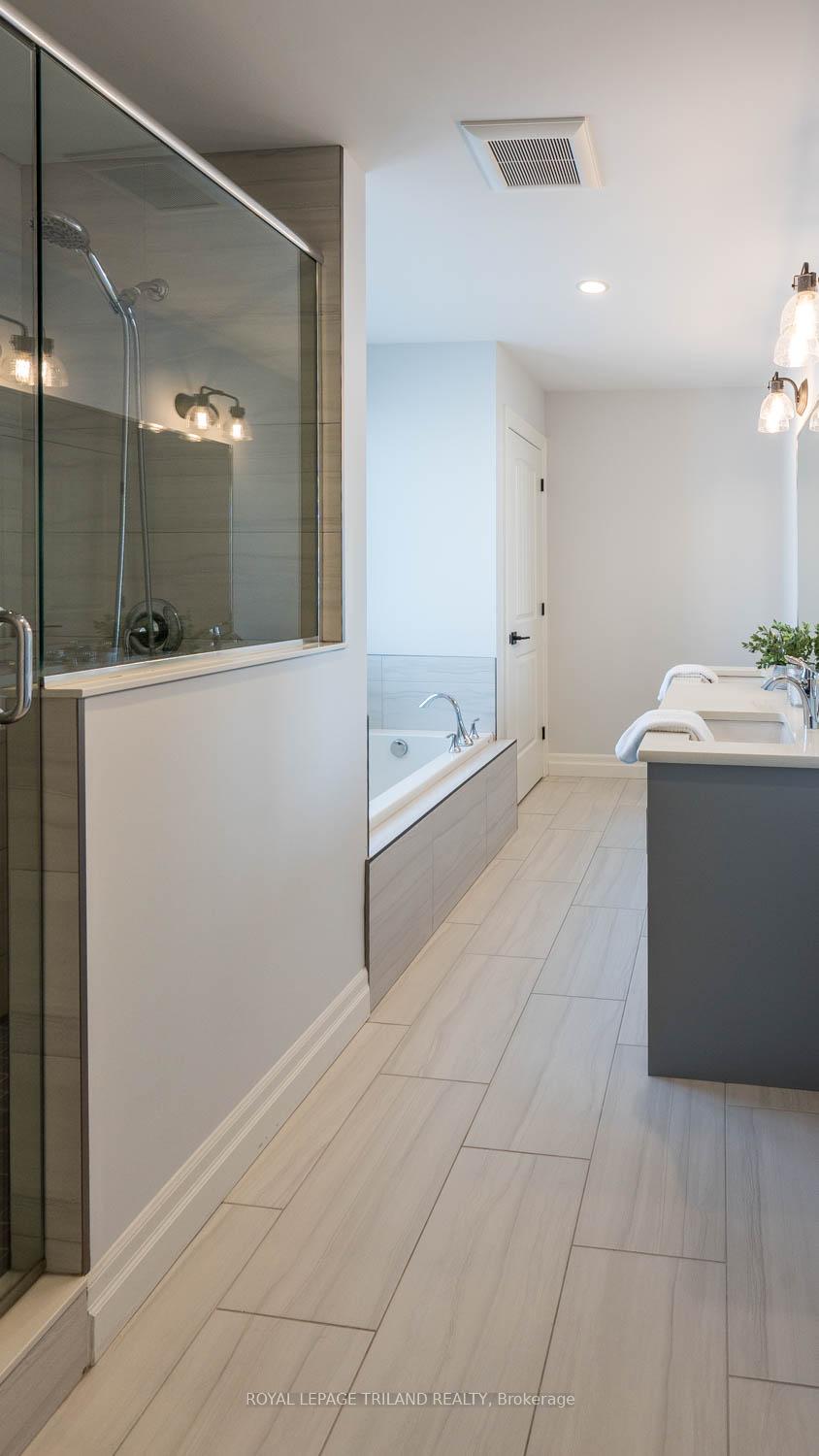 Photo 28 of Unit 75, 41 Earlscourt Terrace, Middlesex Centre, Kilworth — HOMEH