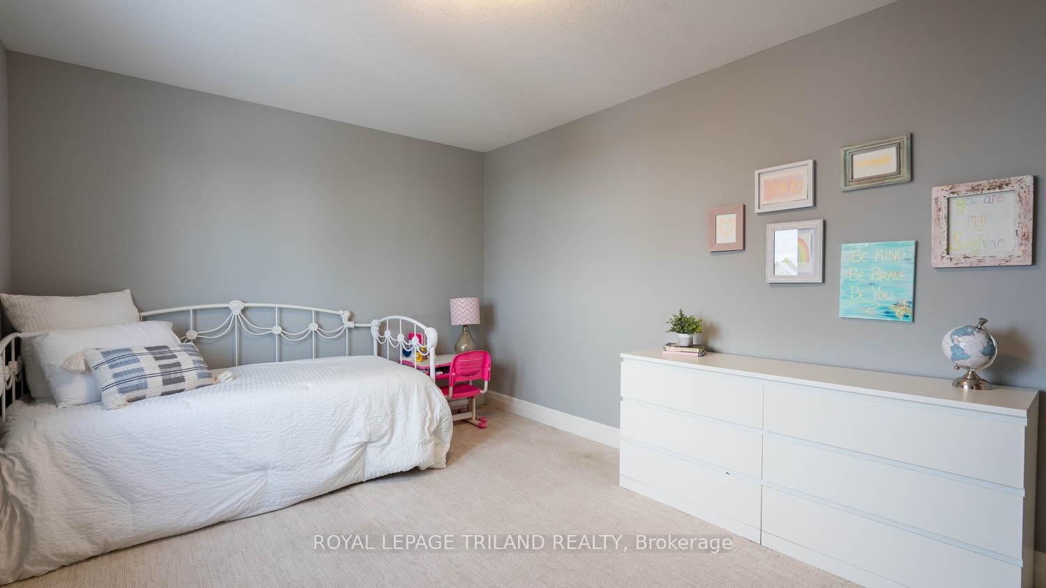 Photo 33 of Unit 75, 41 Earlscourt Terrace, Middlesex Centre, Kilworth — HOMEH