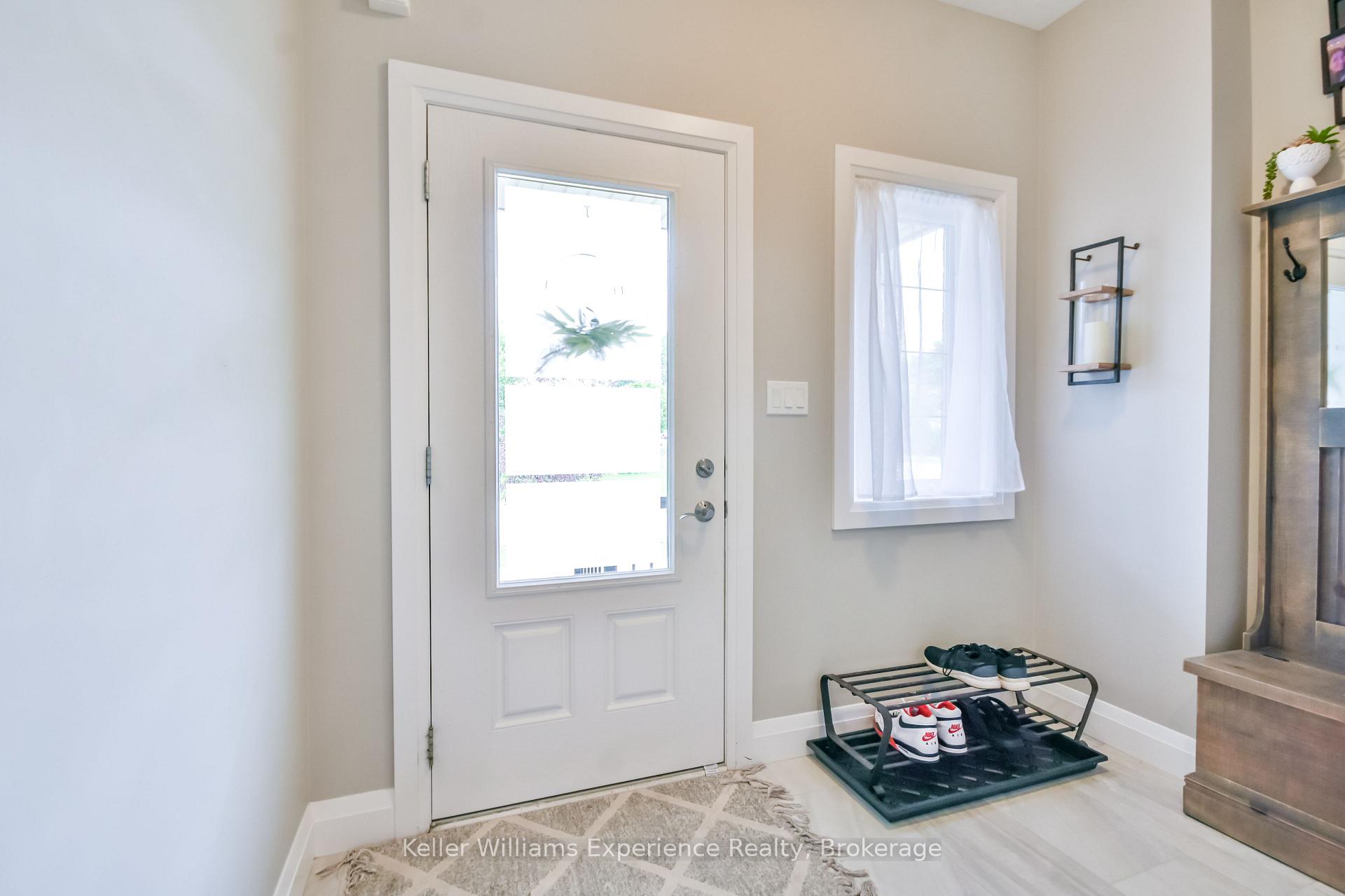 Photo 11 of 961 Wright Drive, Midland — HOMEH