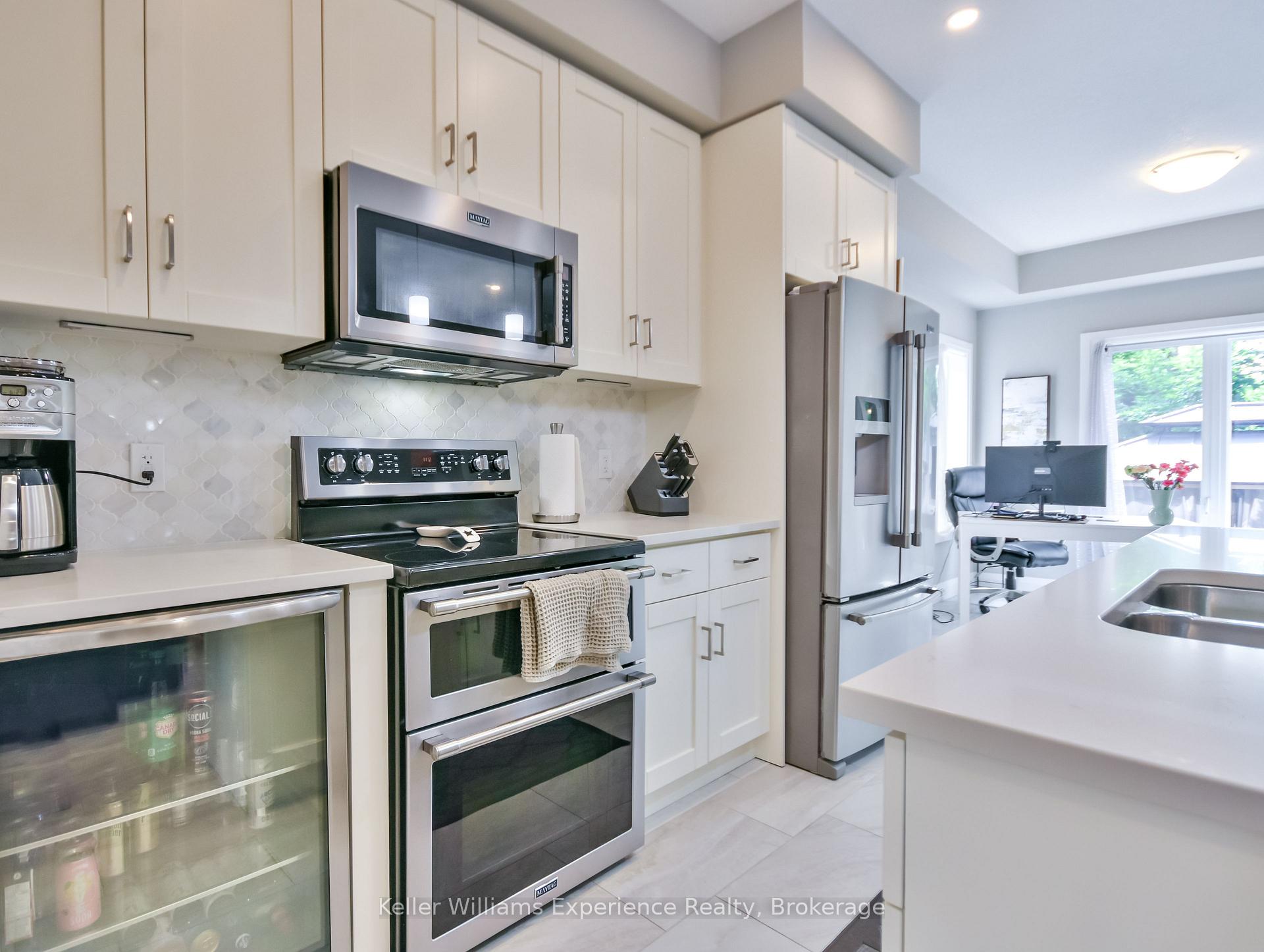Photo 13 of 961 Wright Drive, Midland — HOMEH