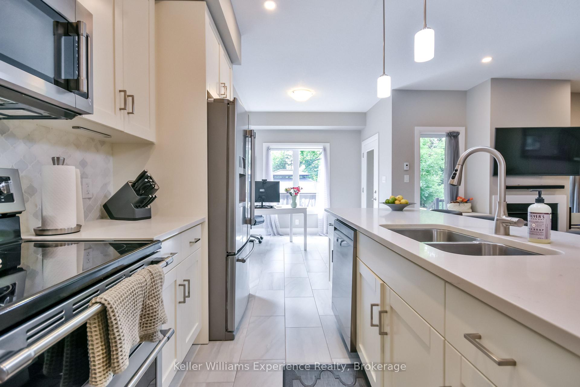 Photo 14 of 961 Wright Drive, Midland — HOMEH
