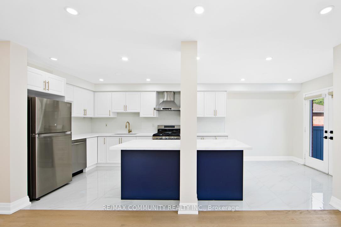 Photo 9 of 2330 Bur Oak Avenue, Markham, Greensborough — HOMEH