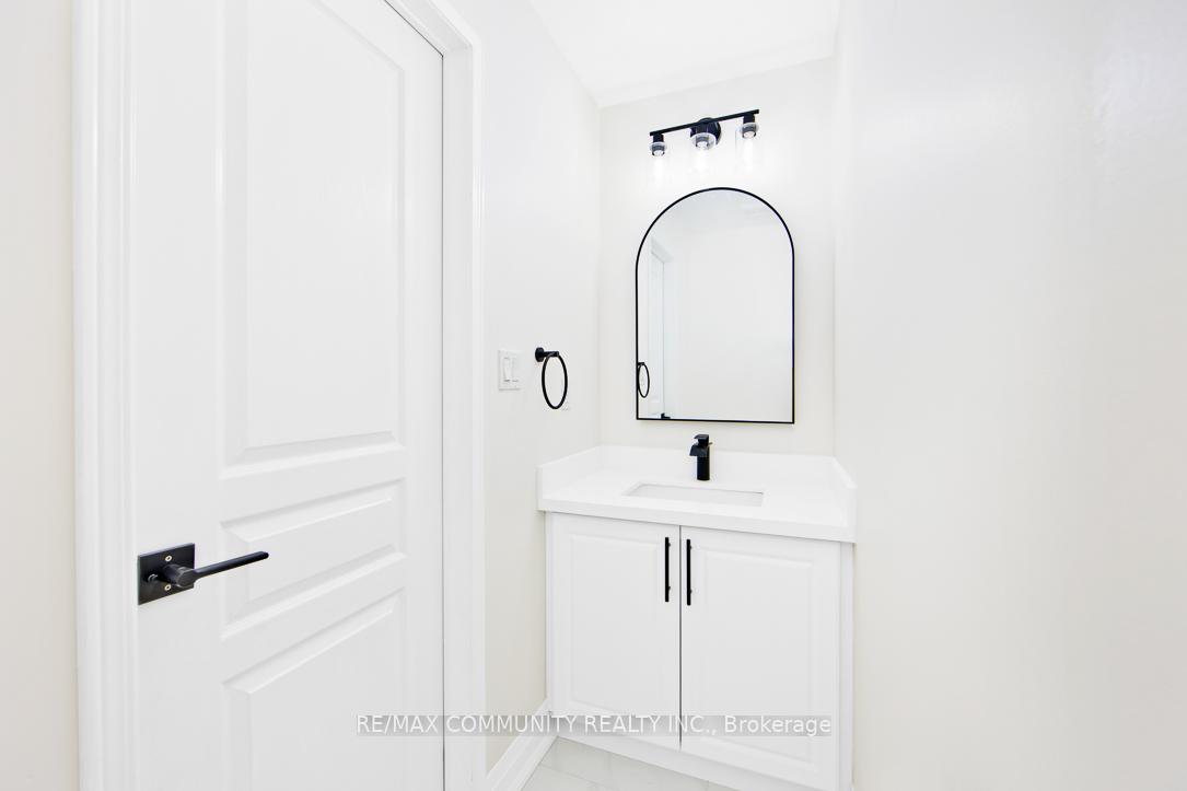 Photo 12 of 2330 Bur Oak Avenue, Markham, Greensborough — HOMEH