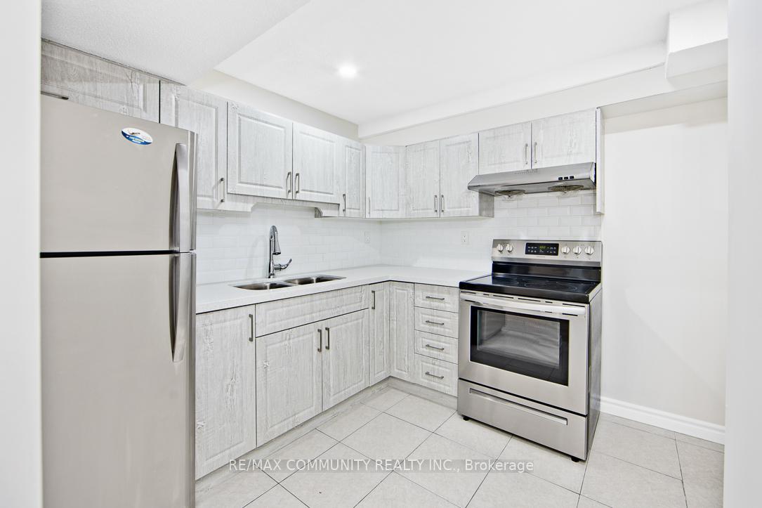 Photo 21 of 2330 Bur Oak Avenue, Markham, Greensborough — HOMEH