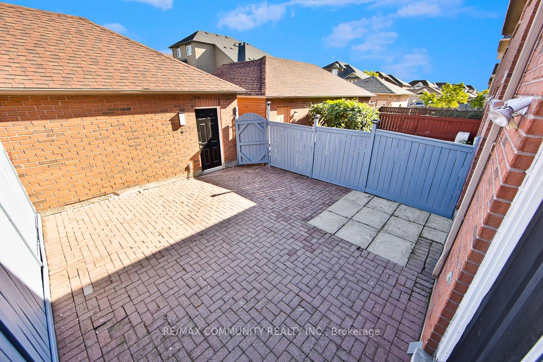 Photo 25 of 2330 Bur Oak Avenue, Markham, Greensborough — HOMEH
