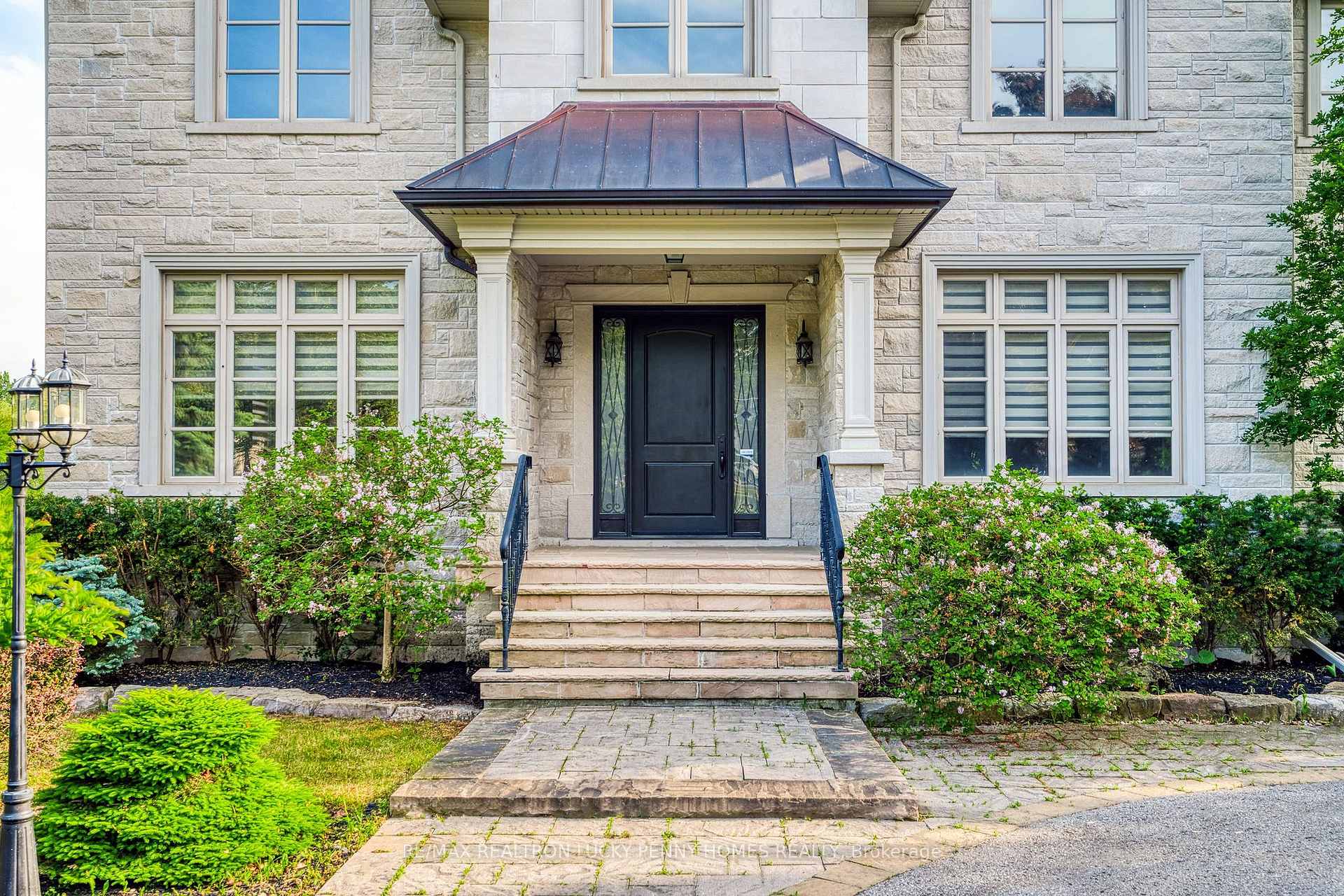 Photo 5 of 60 Cachet Parkway, Markham, Devil's Elbow — HOMEH