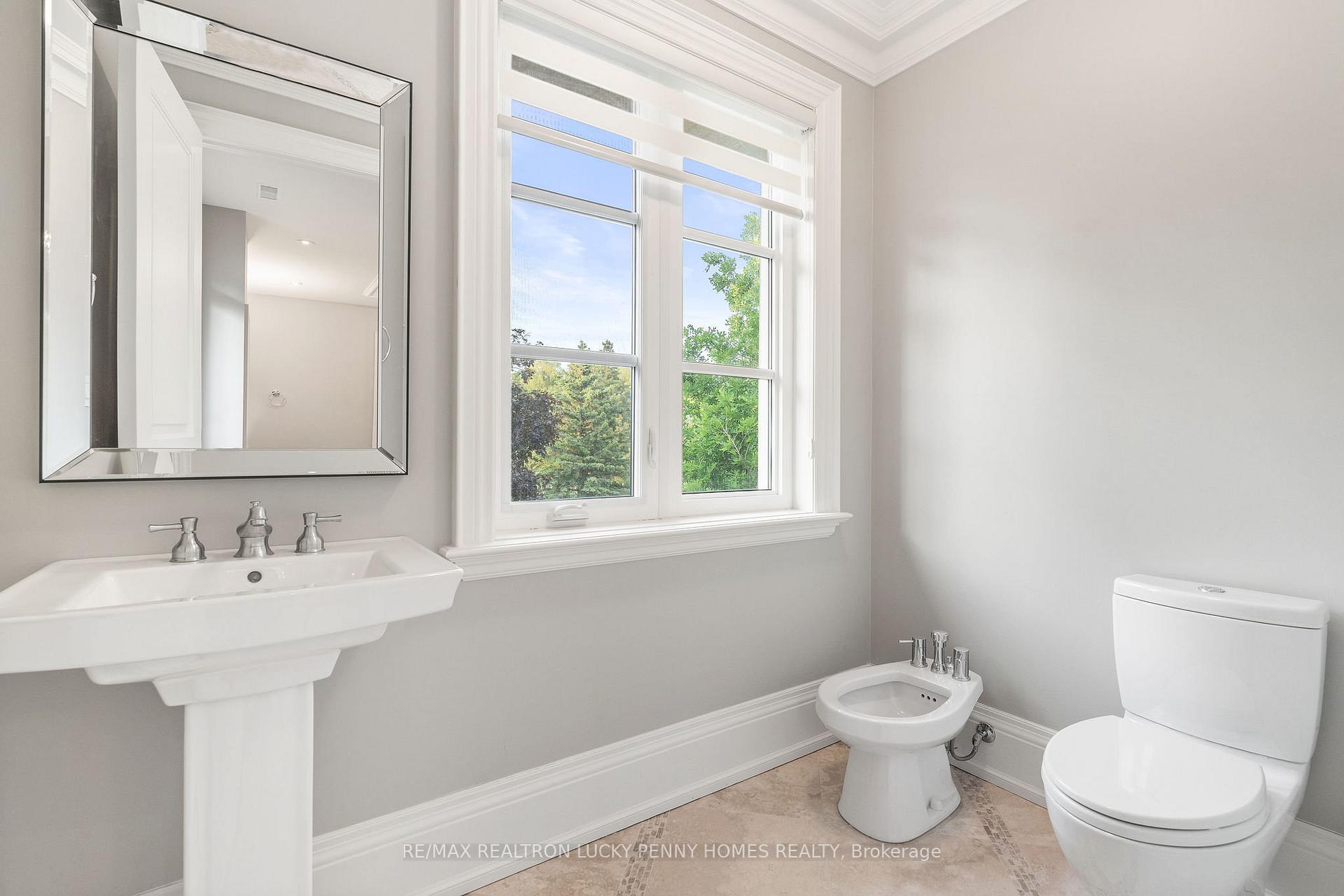 Photo 33 of 60 Cachet Parkway, Markham, Devil's Elbow — HOMEH