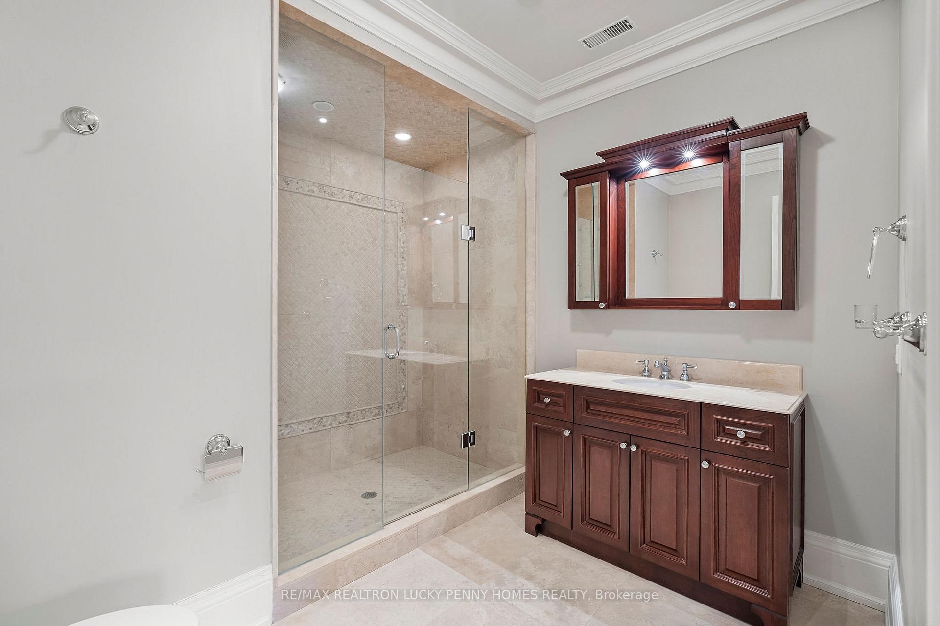 Photo 38 of 60 Cachet Parkway, Markham, Devil's Elbow — HOMEH
