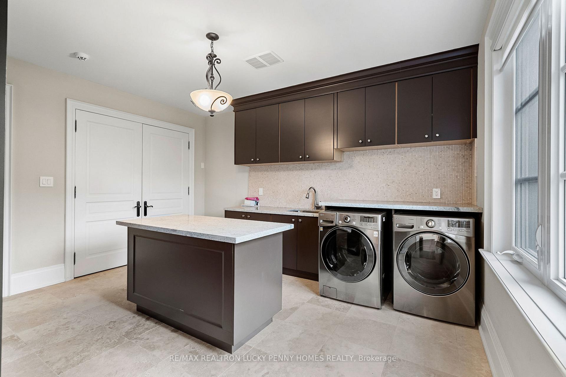 Photo 39 of 60 Cachet Parkway, Markham, Devil's Elbow — HOMEH