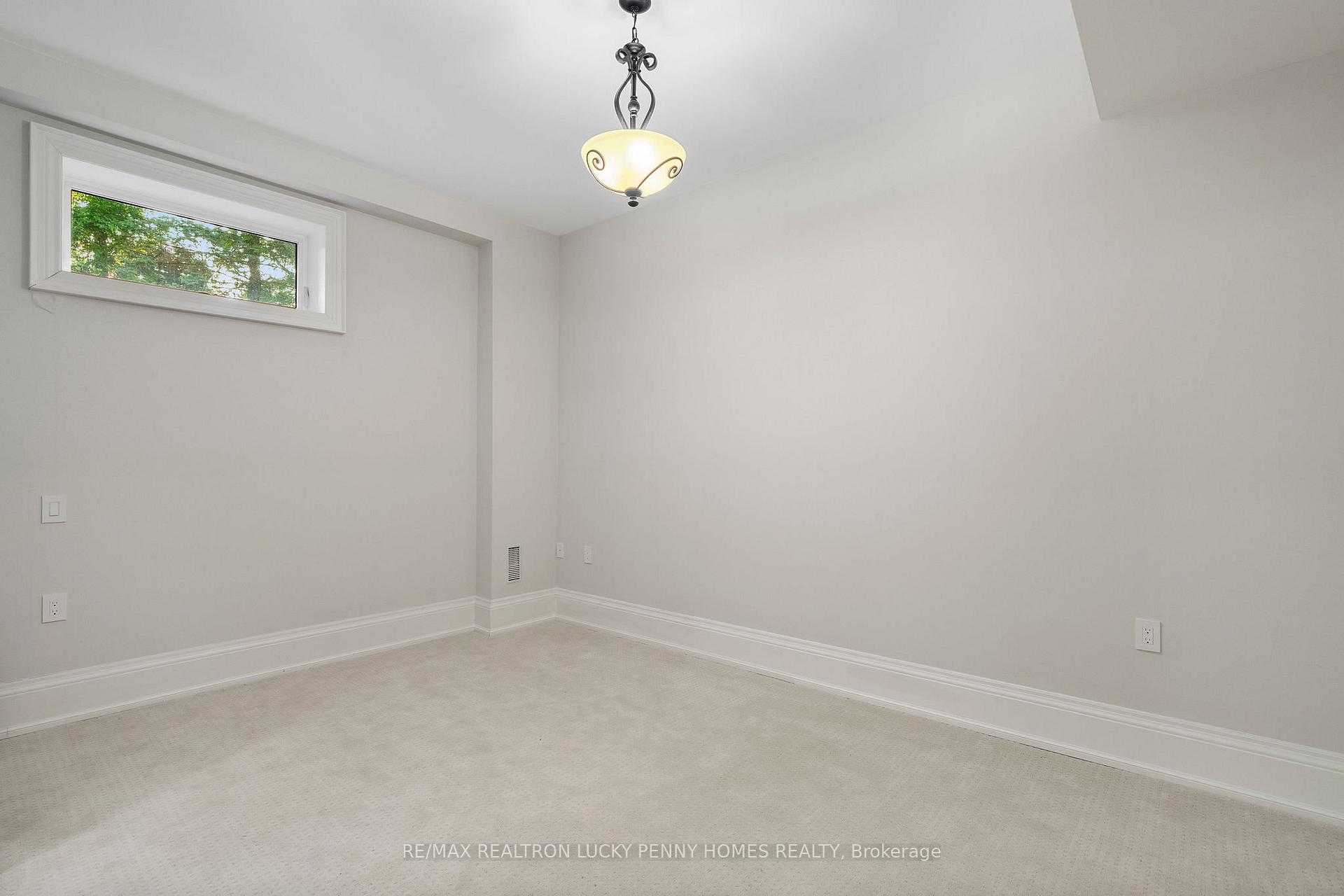 Photo 46 of 60 Cachet Parkway, Markham, Devil's Elbow — HOMEH
