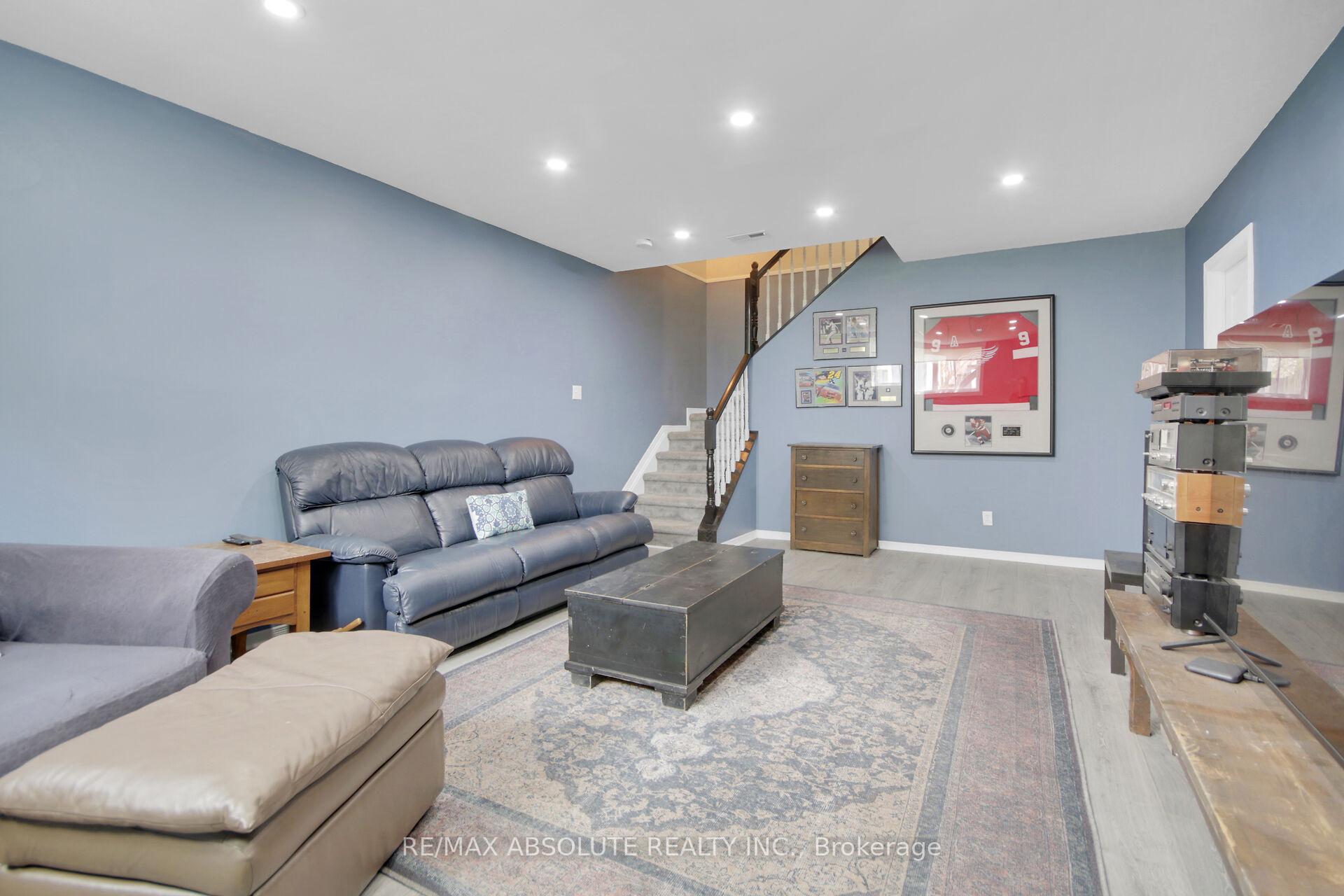 Photo 35 of 52 Grassy Plains Drive, Ottawa, Kanata - Emerald Meadows/Trailwest — HOMEH