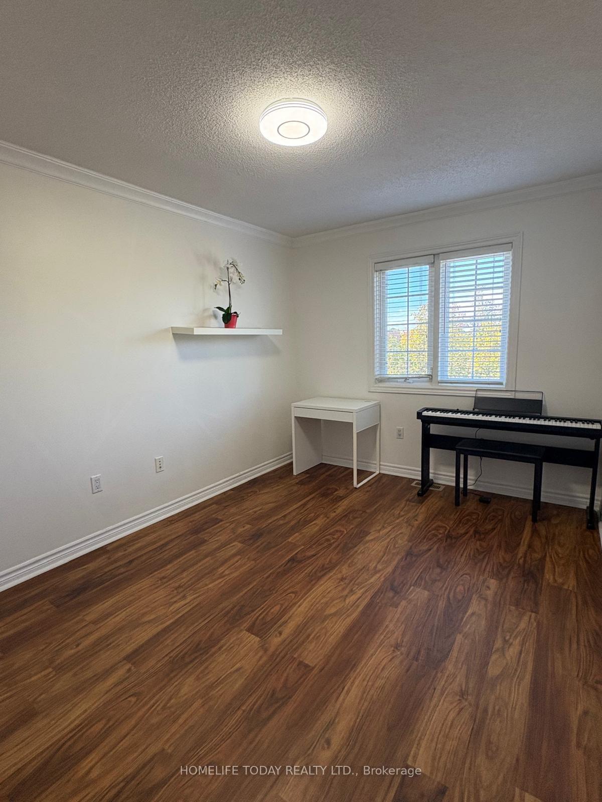 Photo 7 of 39 Park Place Drive, Markham, Greensborough — HOMEH