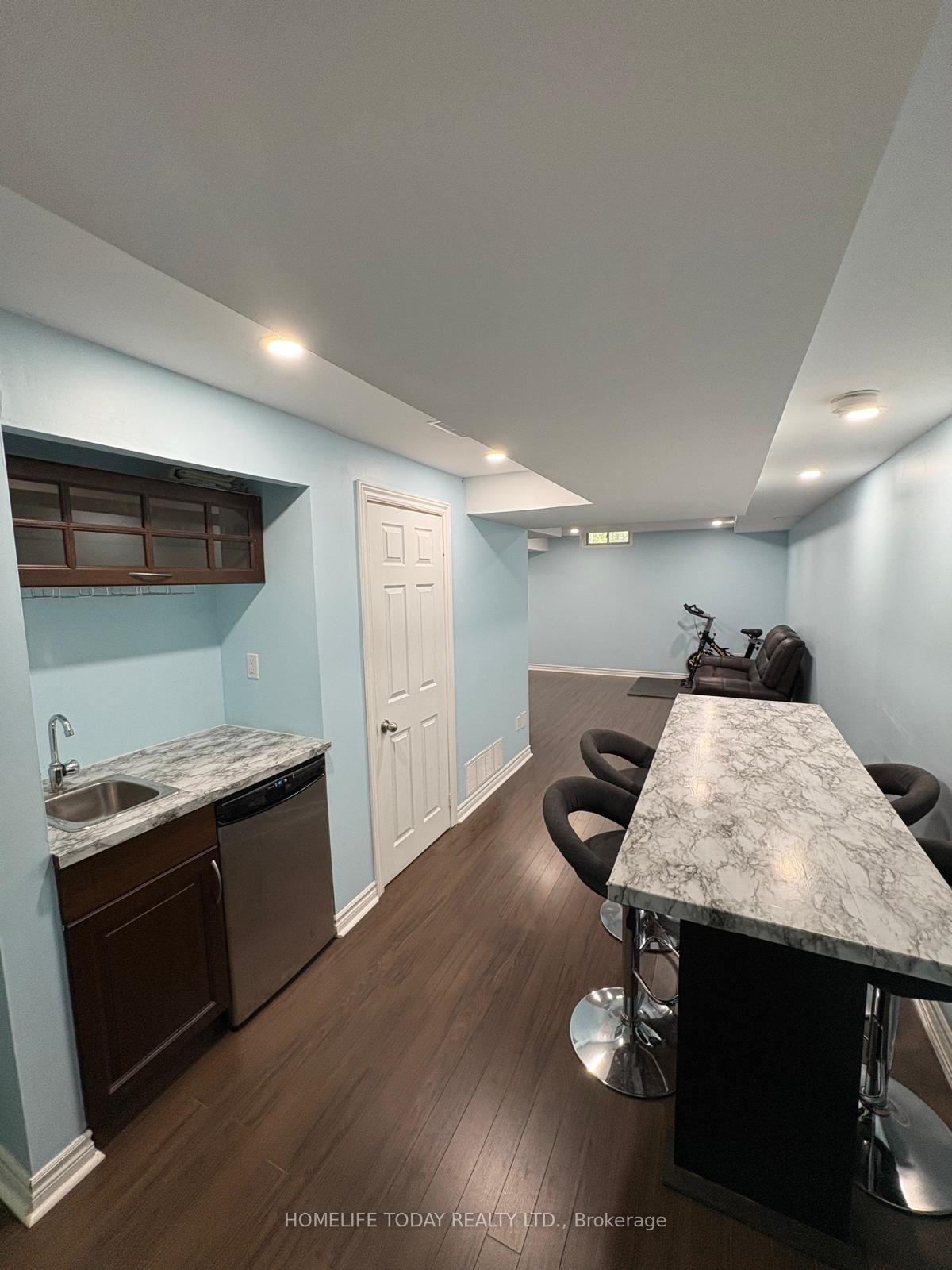 Photo 14 of 39 Park Place Drive, Markham, Greensborough — HOMEH
