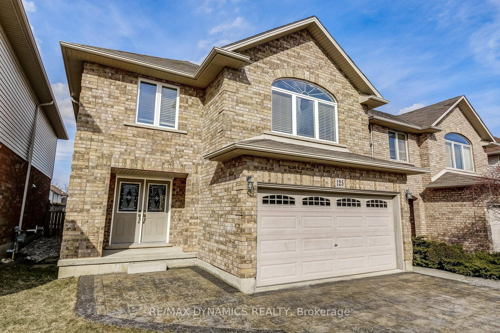 Photo 4 of 125 Assisi Street, Hamilton, Broughton — HOMEH