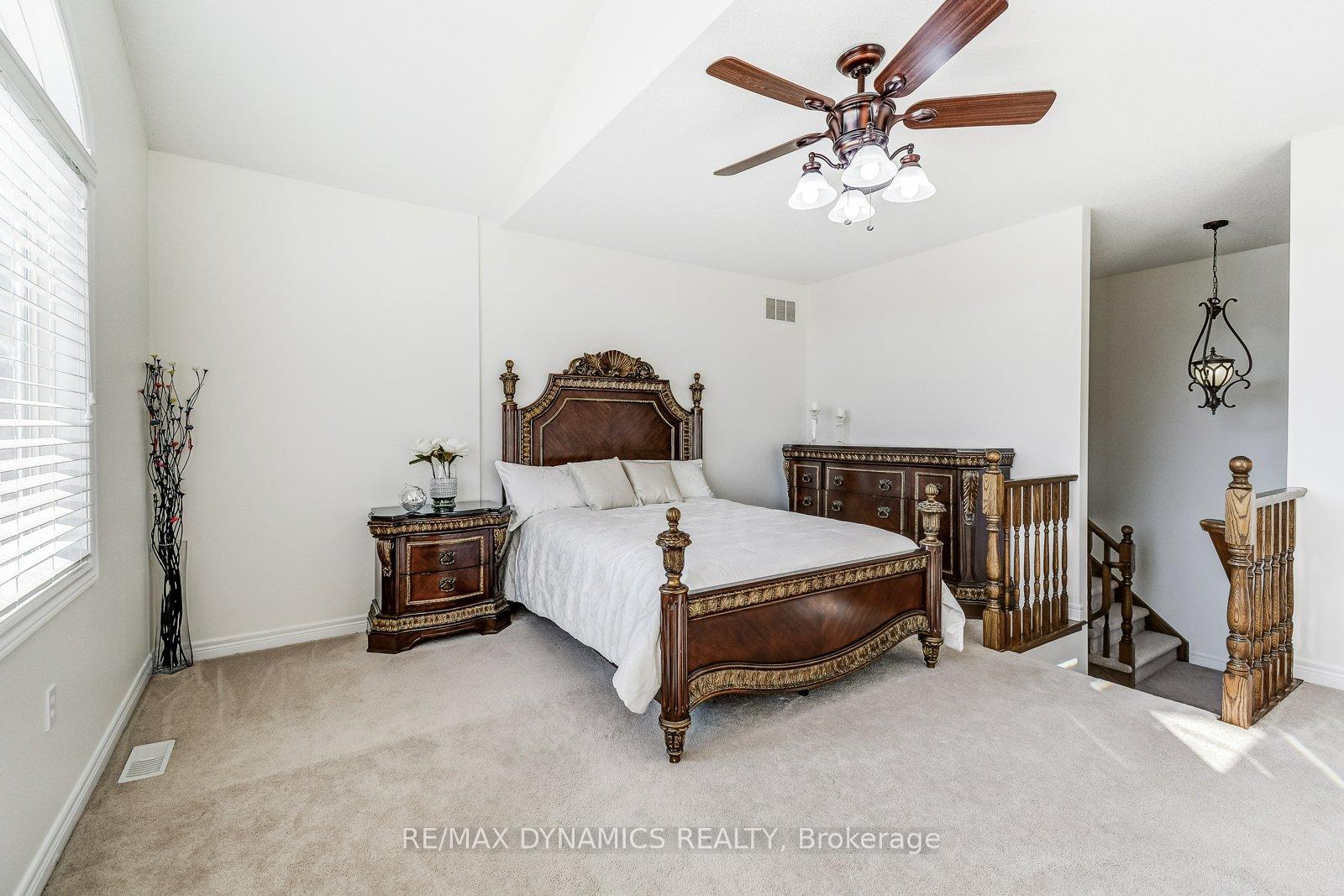 Photo 17 of 125 Assisi Street, Hamilton, Broughton — HOMEH