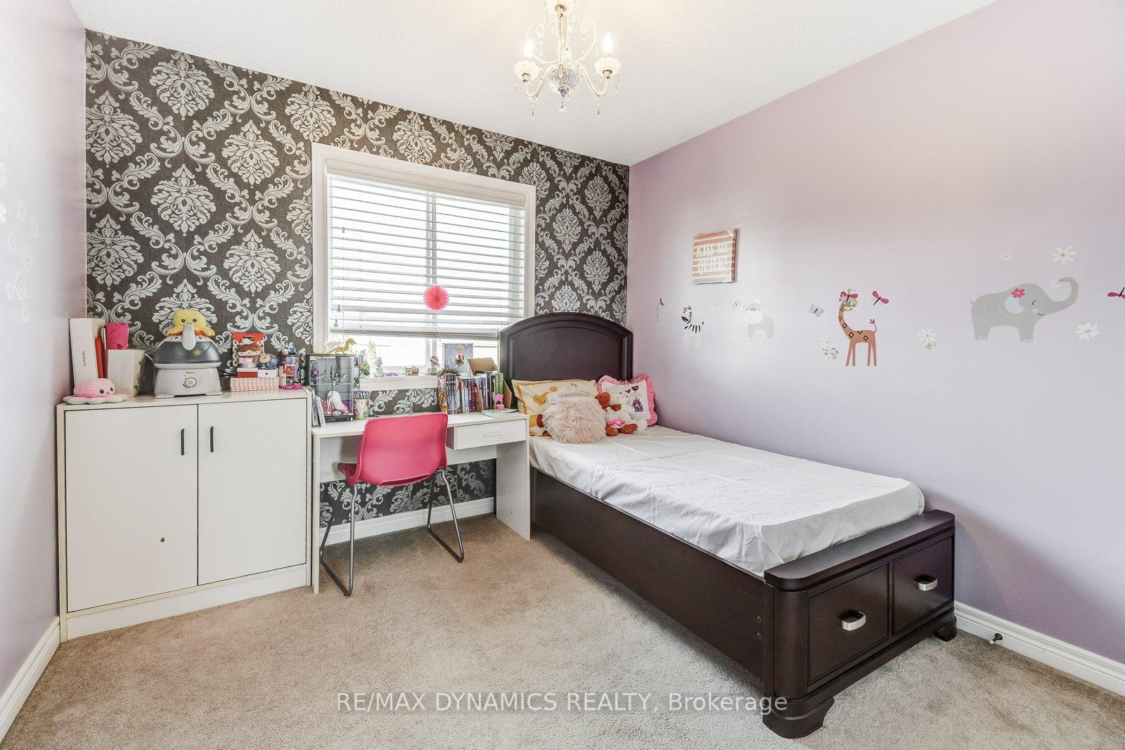 Photo 20 of 125 Assisi Street, Hamilton, Broughton — HOMEH