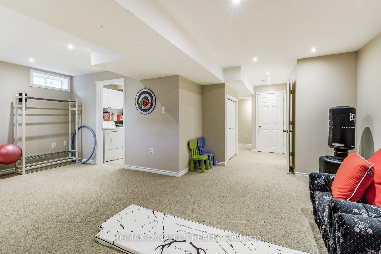 Photo 23 of 125 Assisi Street, Hamilton, Broughton — HOMEH