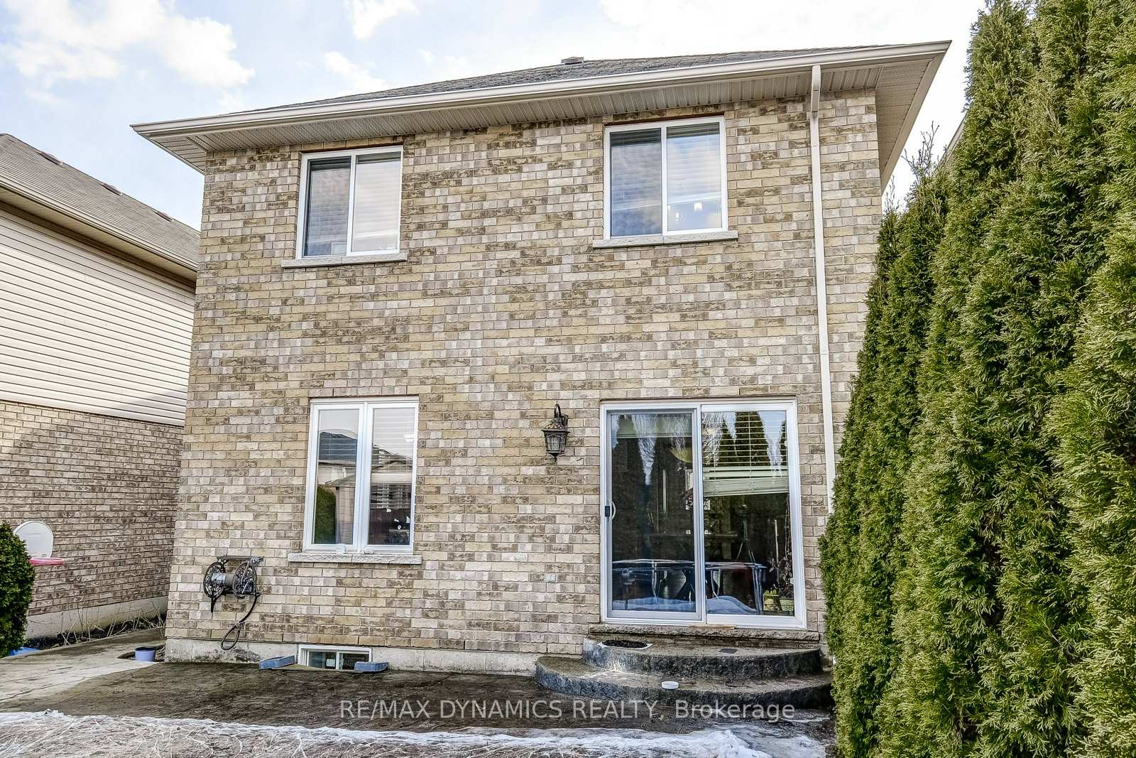 Photo 28 of 125 Assisi Street, Hamilton, Broughton — HOMEH