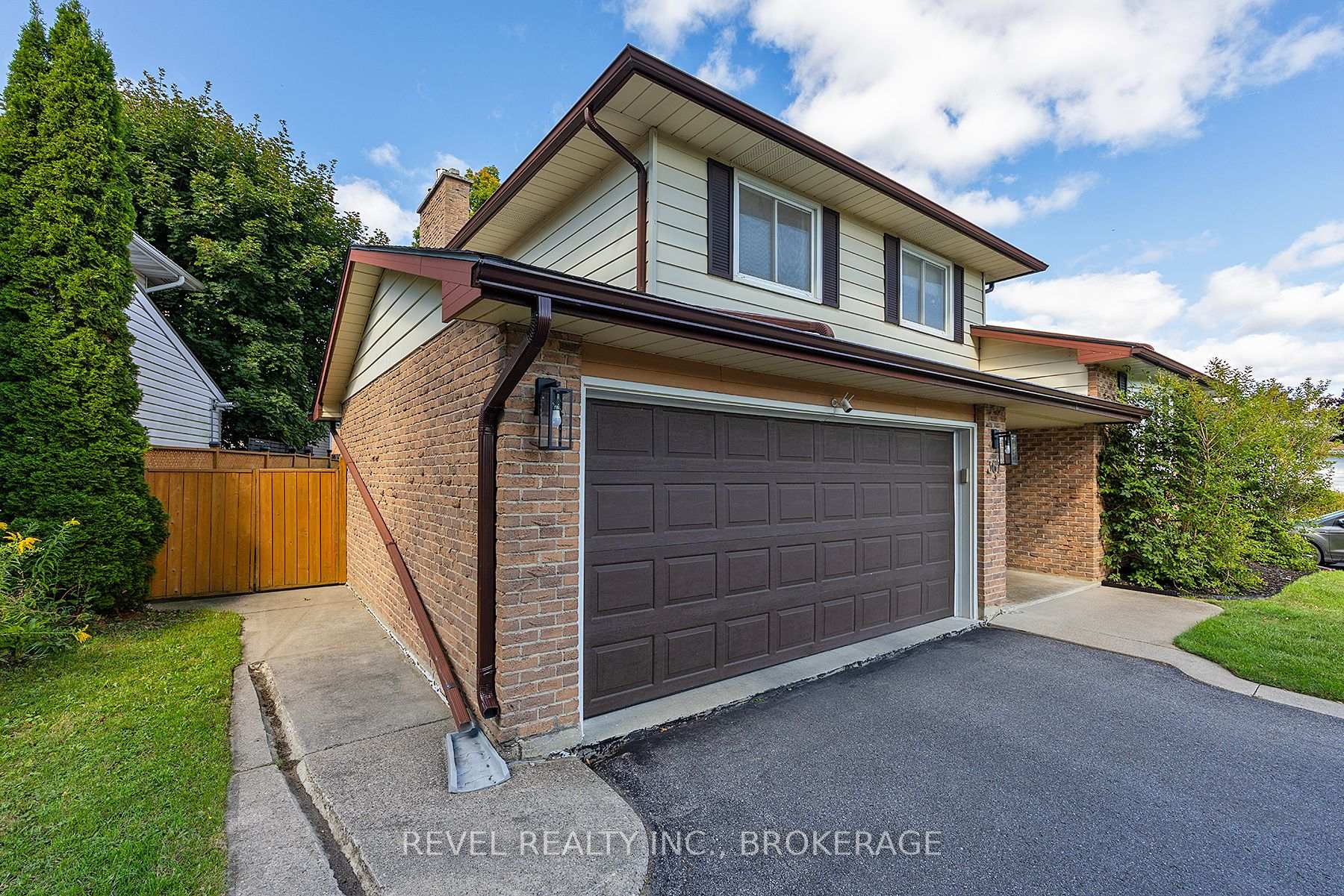 Photo 5 of 367 Carrie Crescent, Kingston, City Southwest — HOMEH
