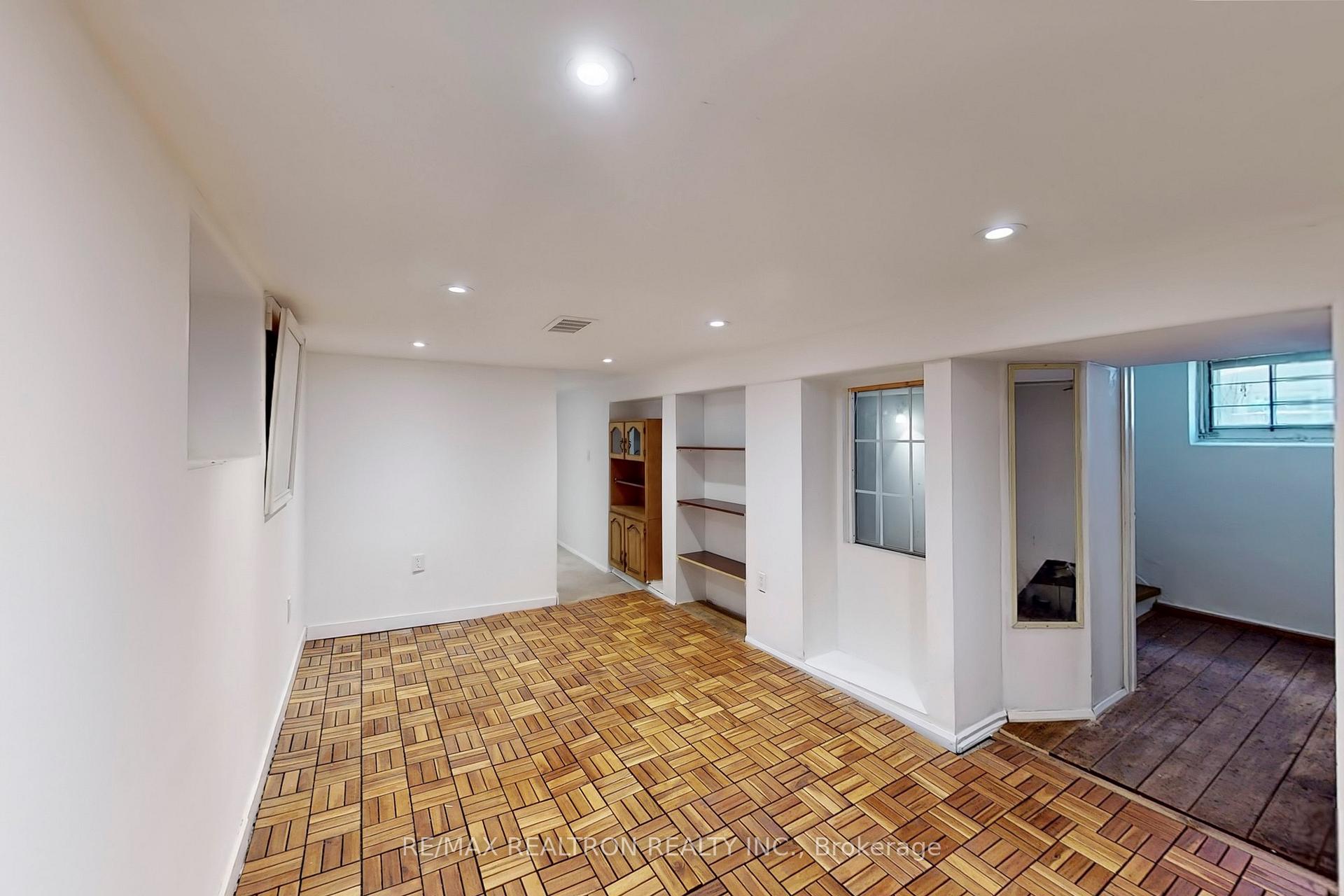 Photo 7 of 135 Birch Avenue, Hamilton, Gibson — HOMEH