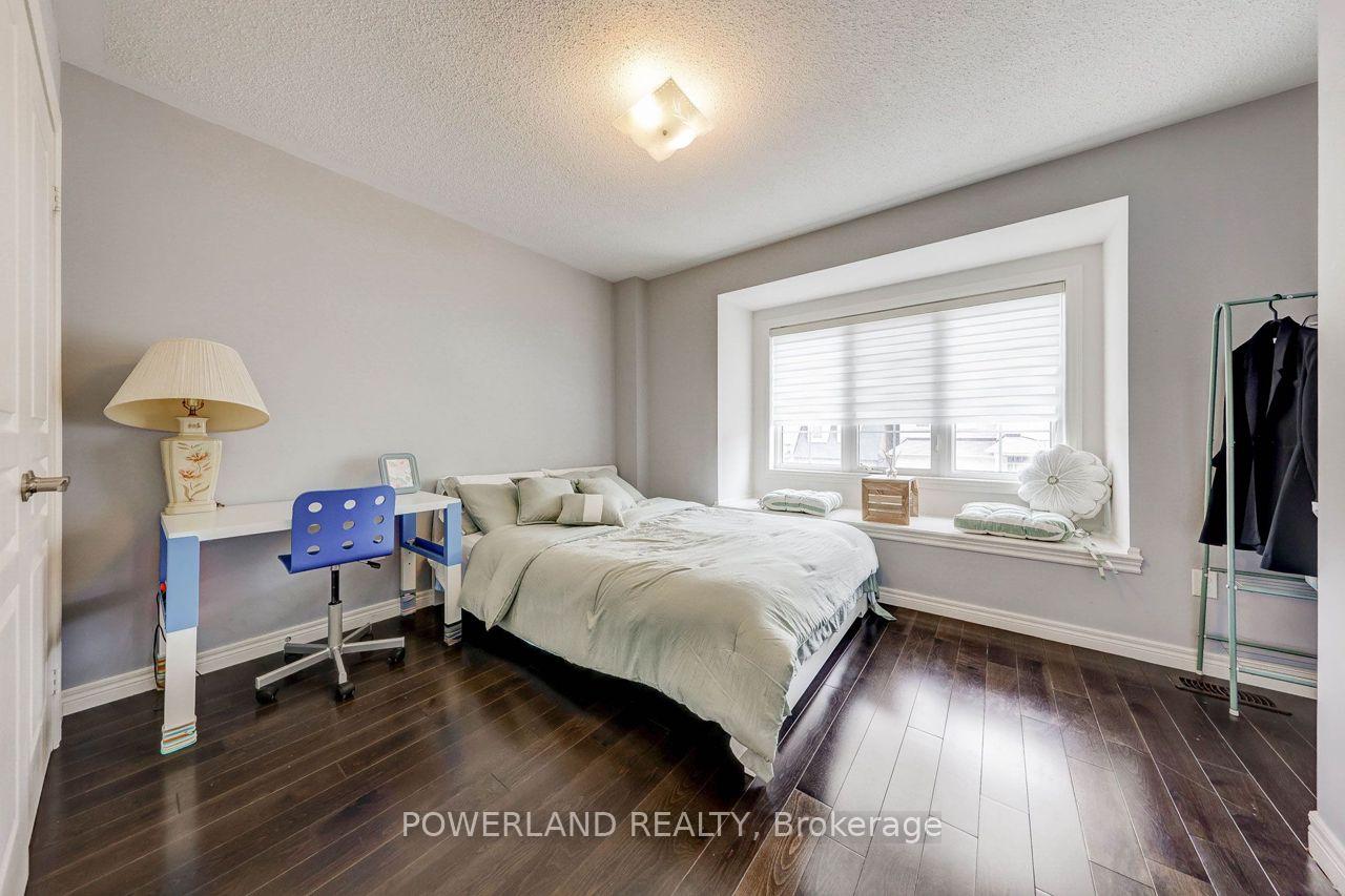 Photo 14 of 23 Cherna Avenue S, Markham, Berczy — HOMEH