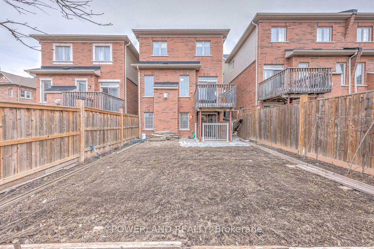 Photo 18 of 23 Cherna Avenue S, Markham, Berczy — HOMEH