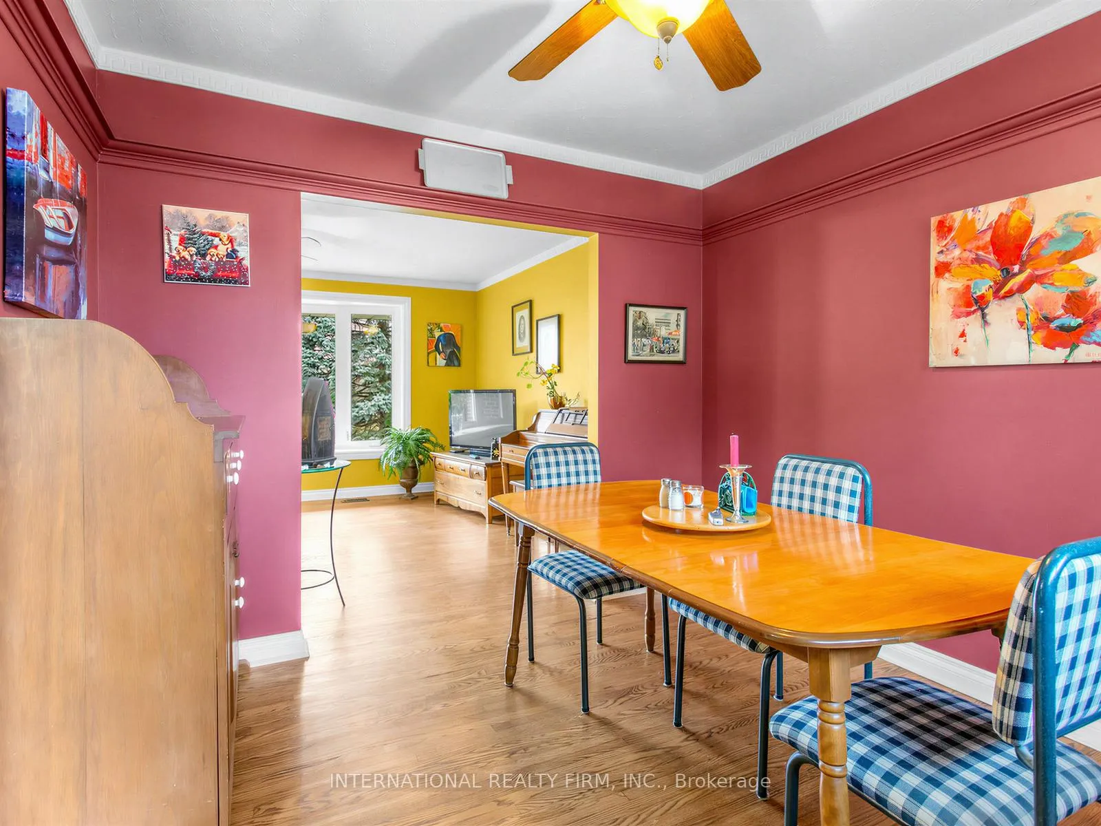Photo 15 of 5 Castlebar Road, Etobicoke, Stonegate-Queensway — HOMEH