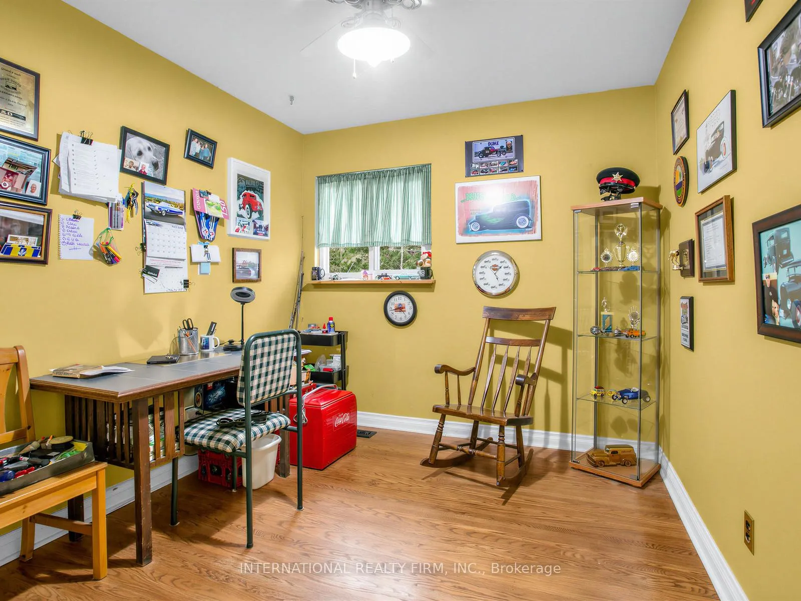 Photo 19 of 5 Castlebar Road, Etobicoke, Stonegate-Queensway — HOMEH